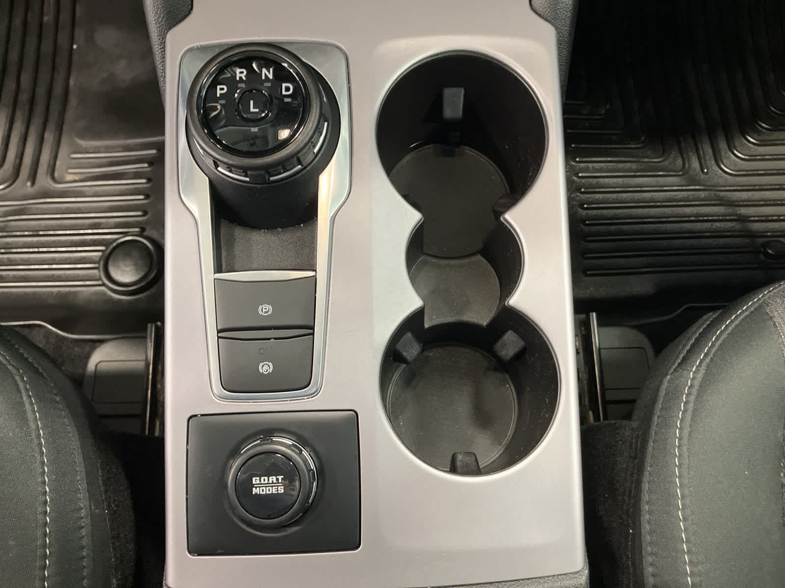 Thumbnail: 2023 Ford Bronco Sport - 16