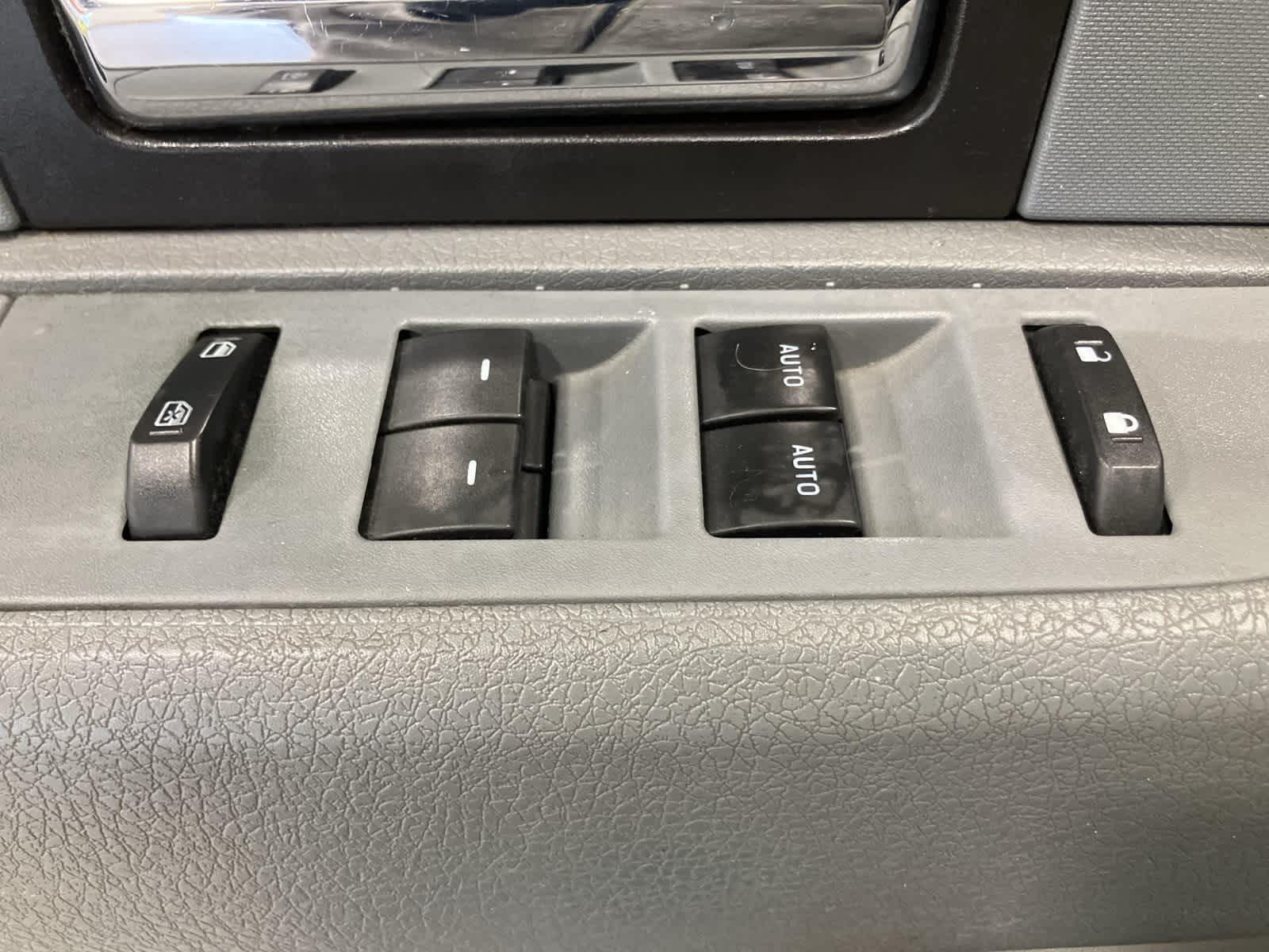 Thumbnail: 2014 Ford F-150 - 13