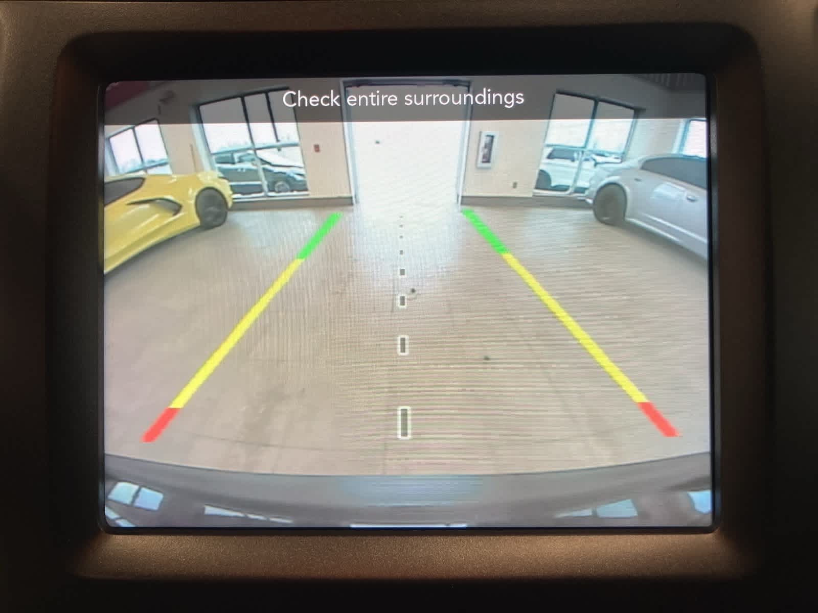 Thumbnail: 2020 Jeep Cherokee - 19