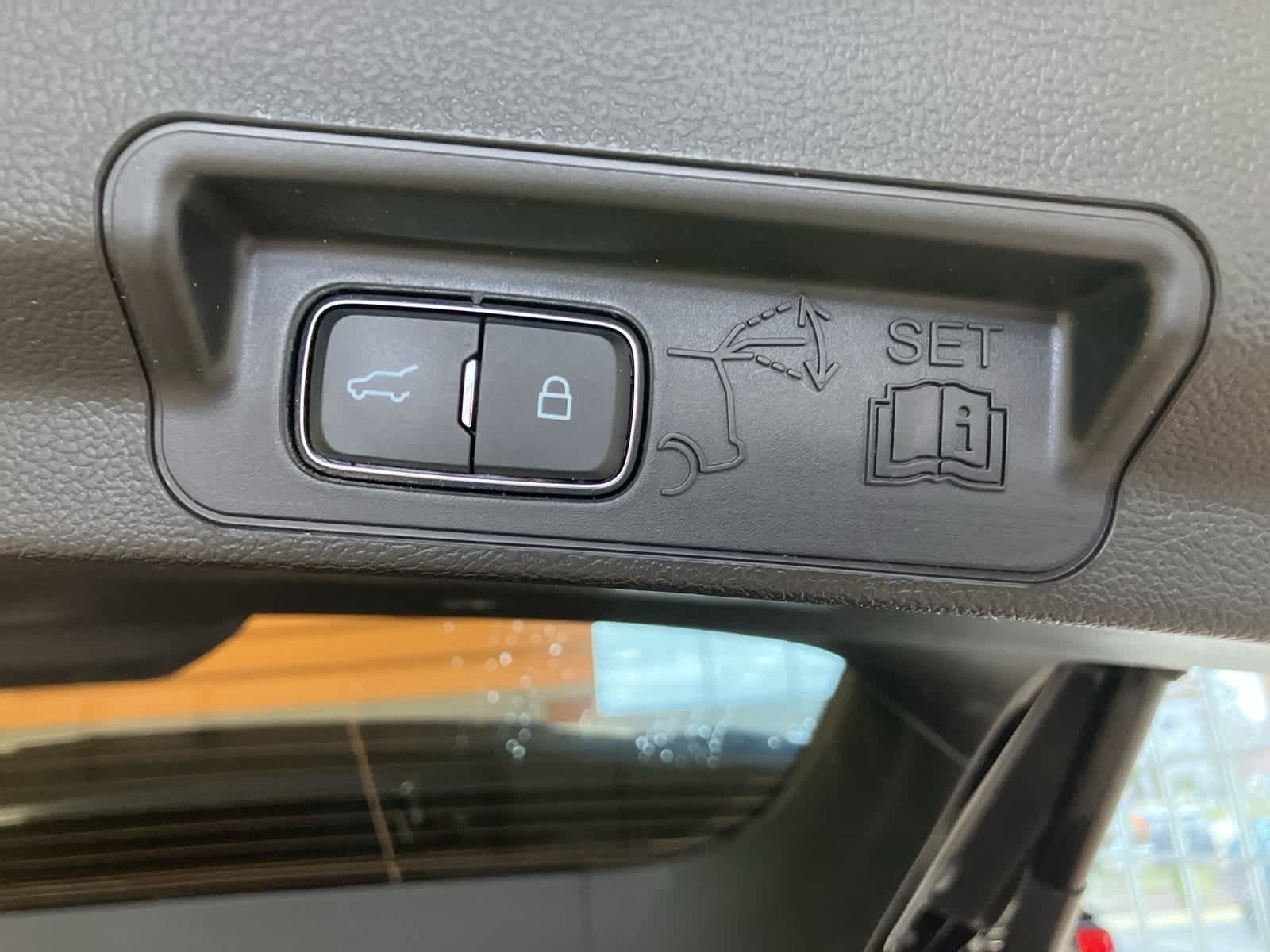 Thumbnail: 2023 Ford Explorer - 24