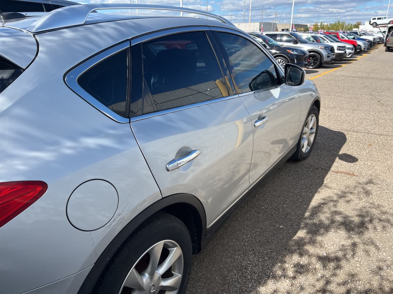 Thumbnail: 2010 INFINITI EX35 - 14