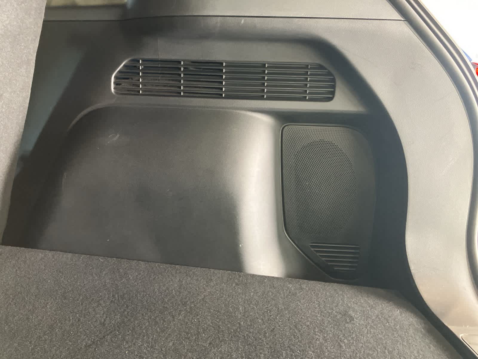 Thumbnail: 2023 Ford Escape - 34