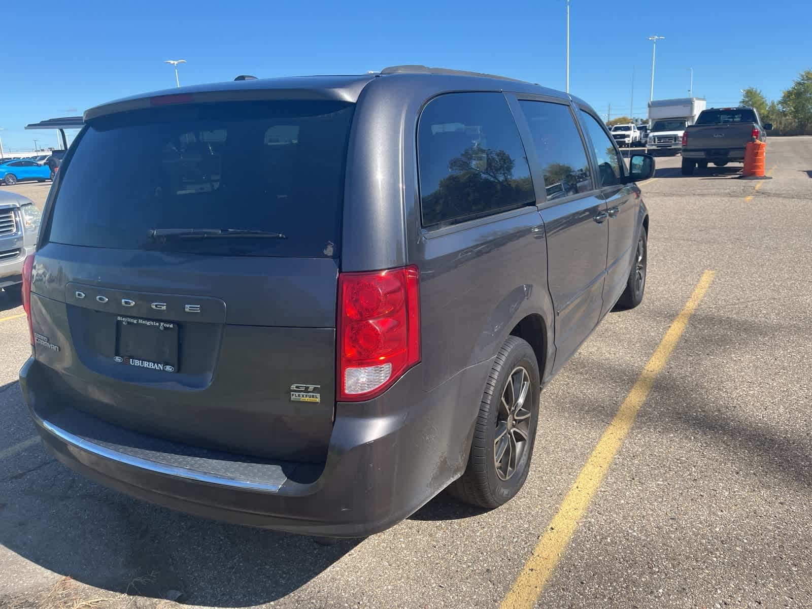 Thumbnail: 2017 Dodge Grand Caravan - 12