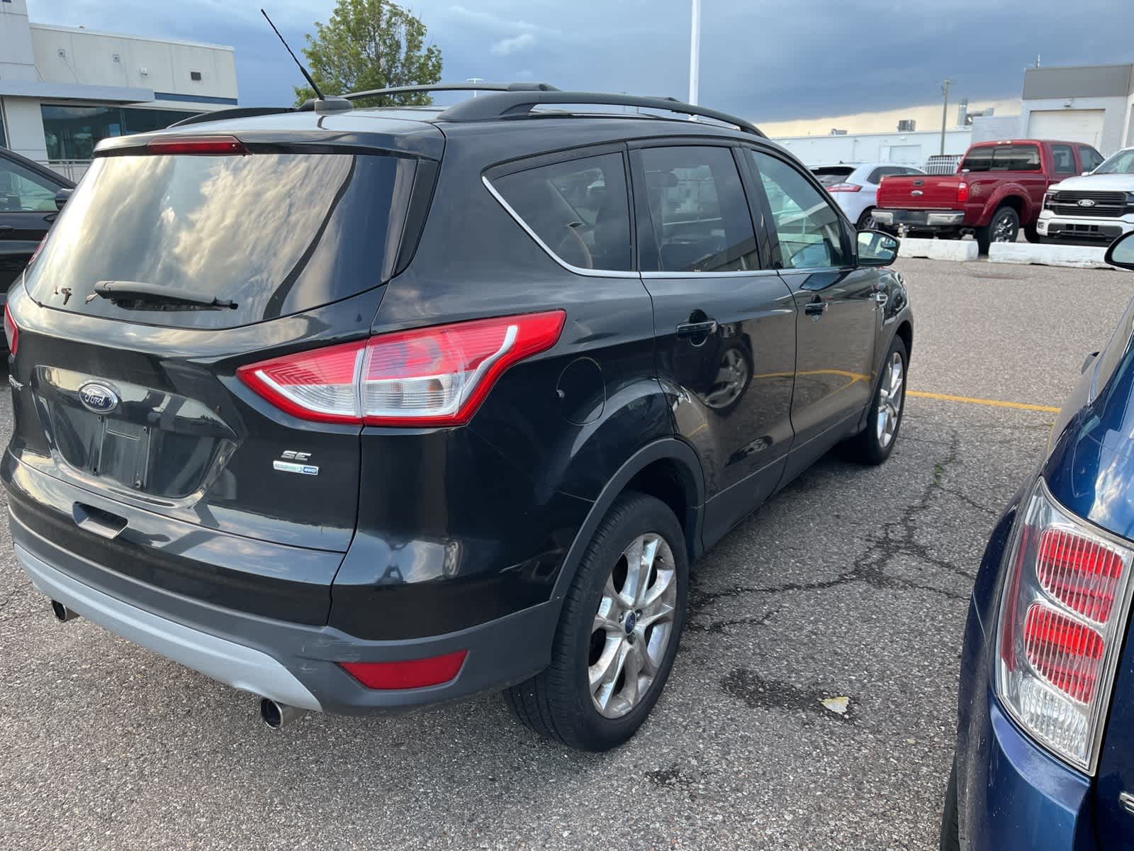 Thumbnail: 2013 Ford Escape - 17