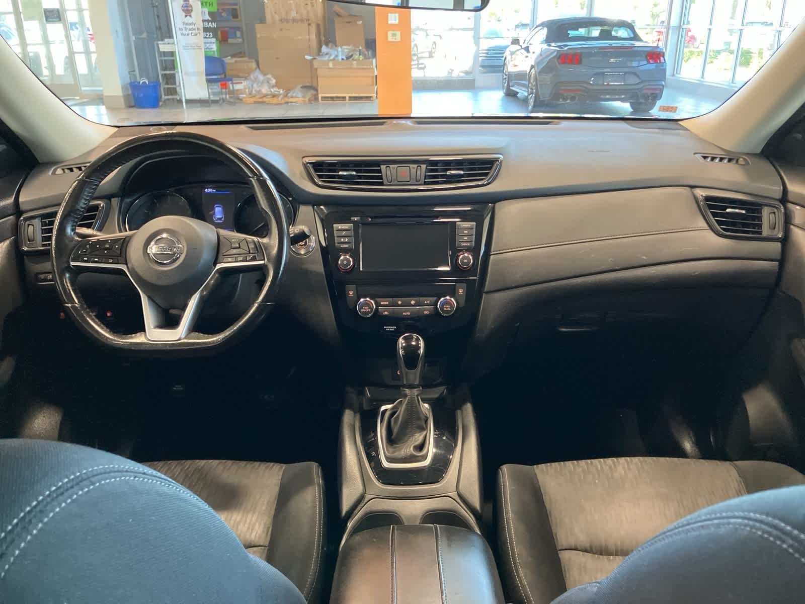 Thumbnail: 2018 Nissan Rogue - 22