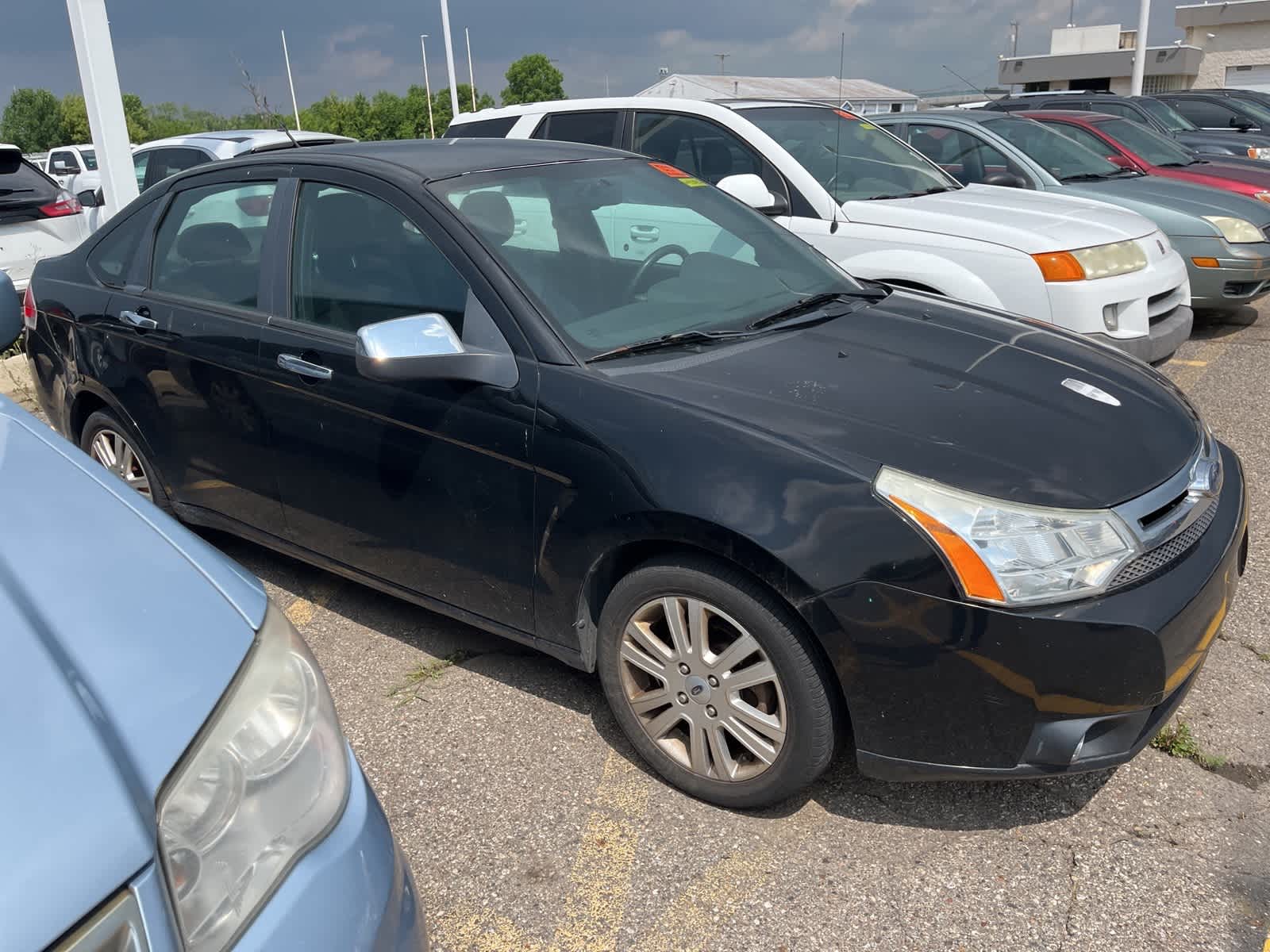 Thumbnail: 2010 Ford Focus - 17