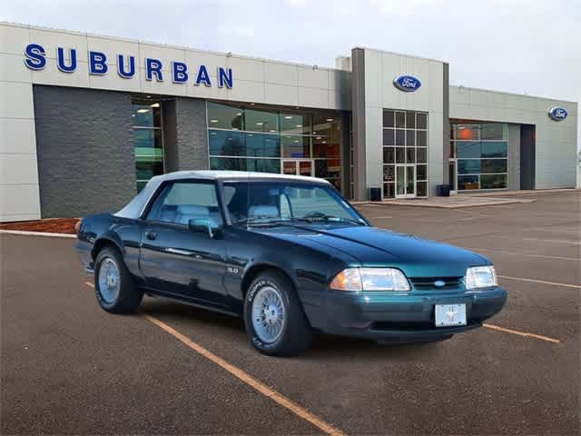 1990 Ford Mustang LX 9
