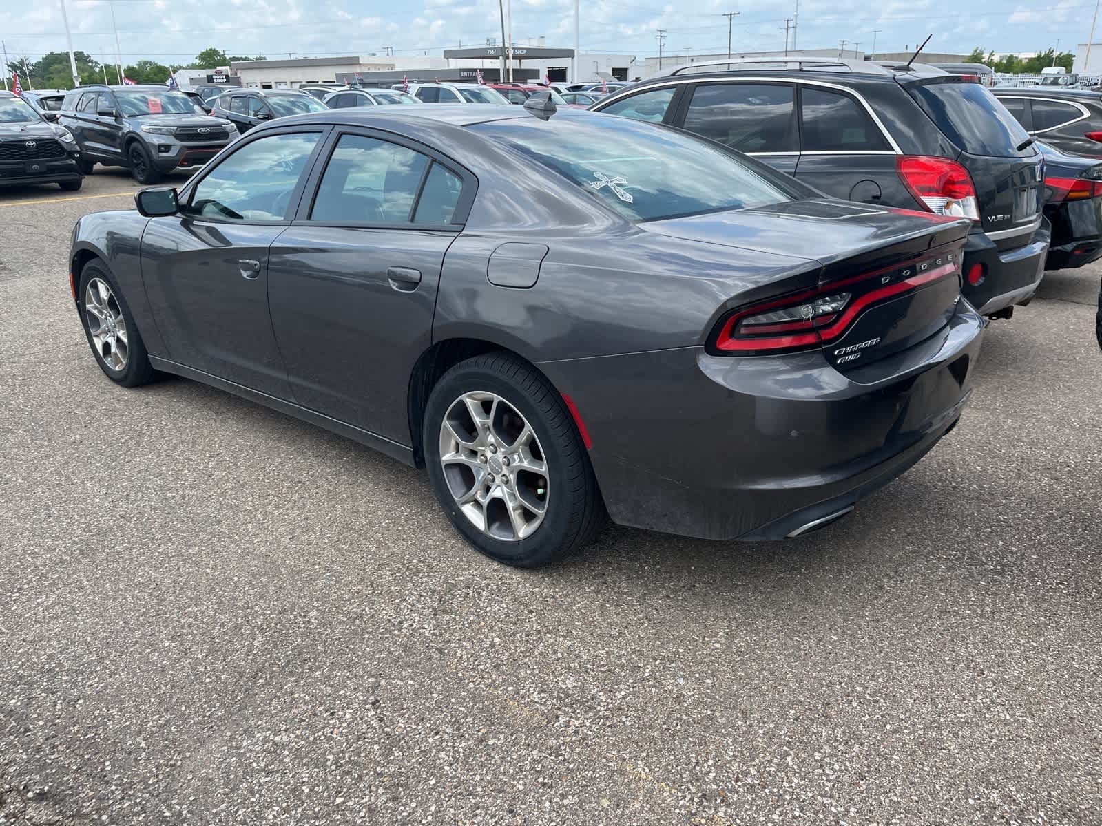 2015 Dodge Charger SXT 9