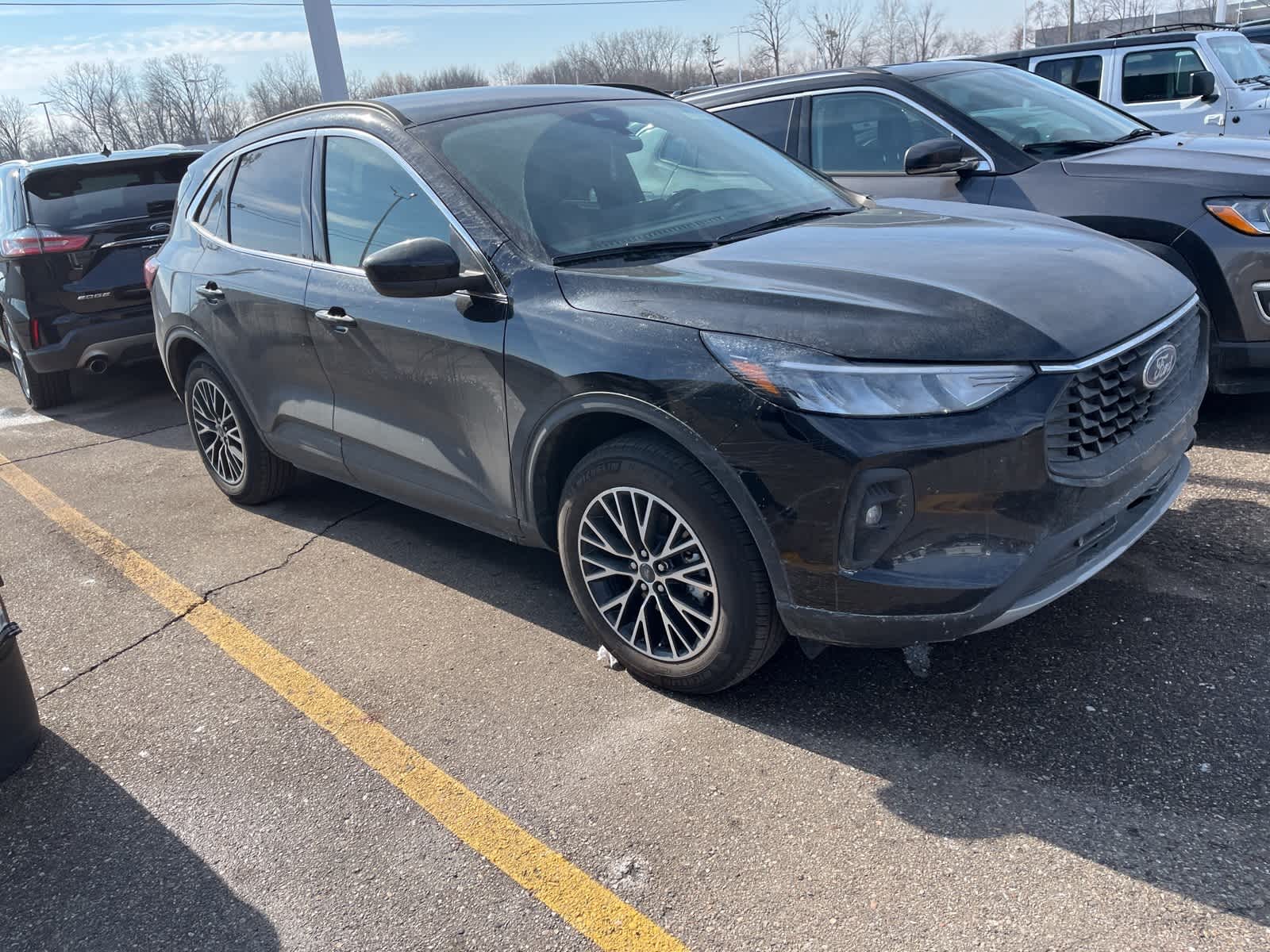 Thumbnail: 2025 Ford Escape - 18