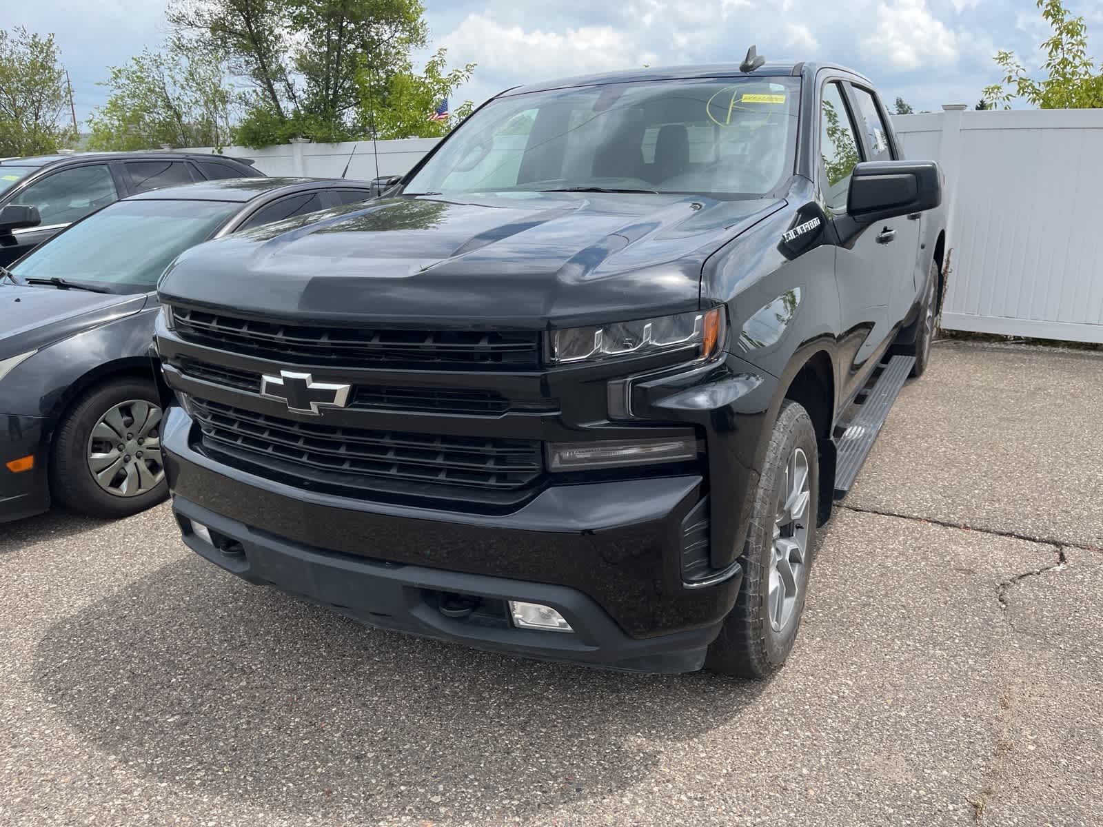Thumbnail: 2021 Chevrolet Silverado 1500 - 3