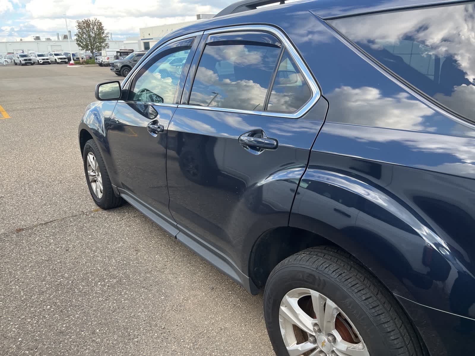 Thumbnail: 2015 Chevrolet Equinox - 8