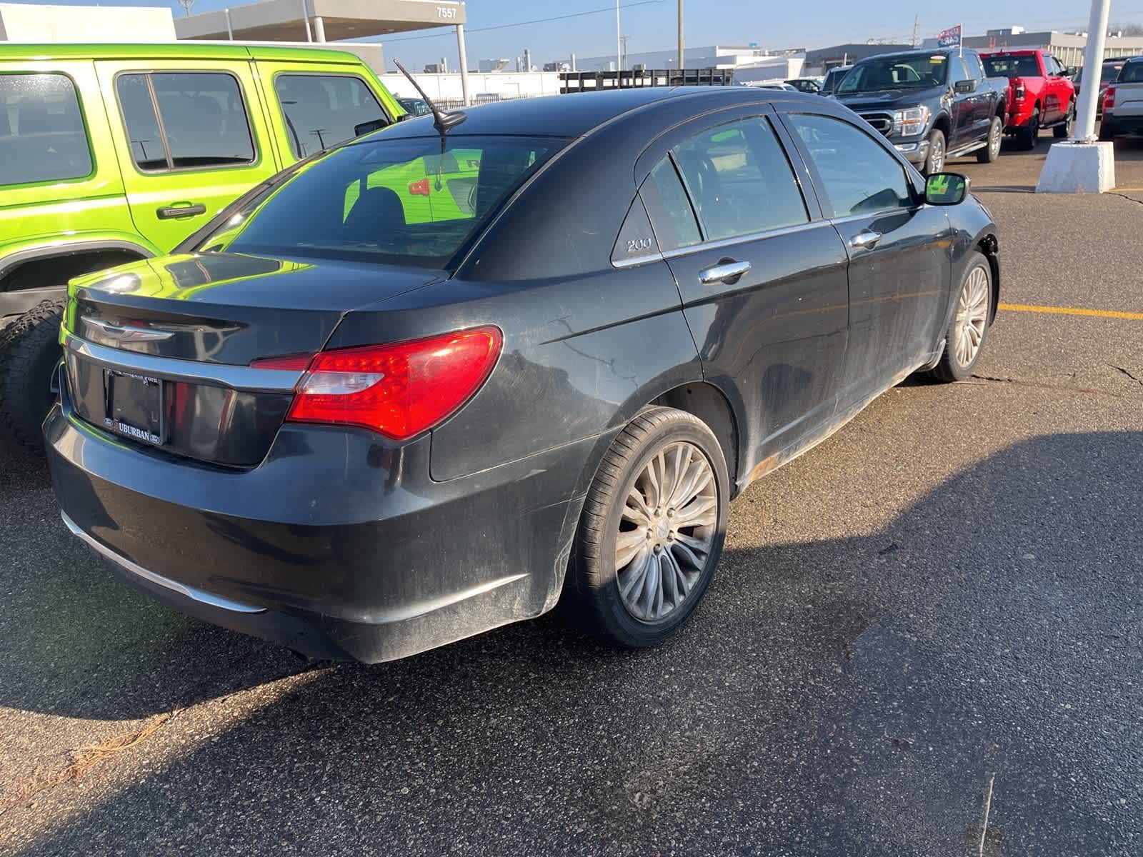 Thumbnail: 2012 Chrysler 200 - 15