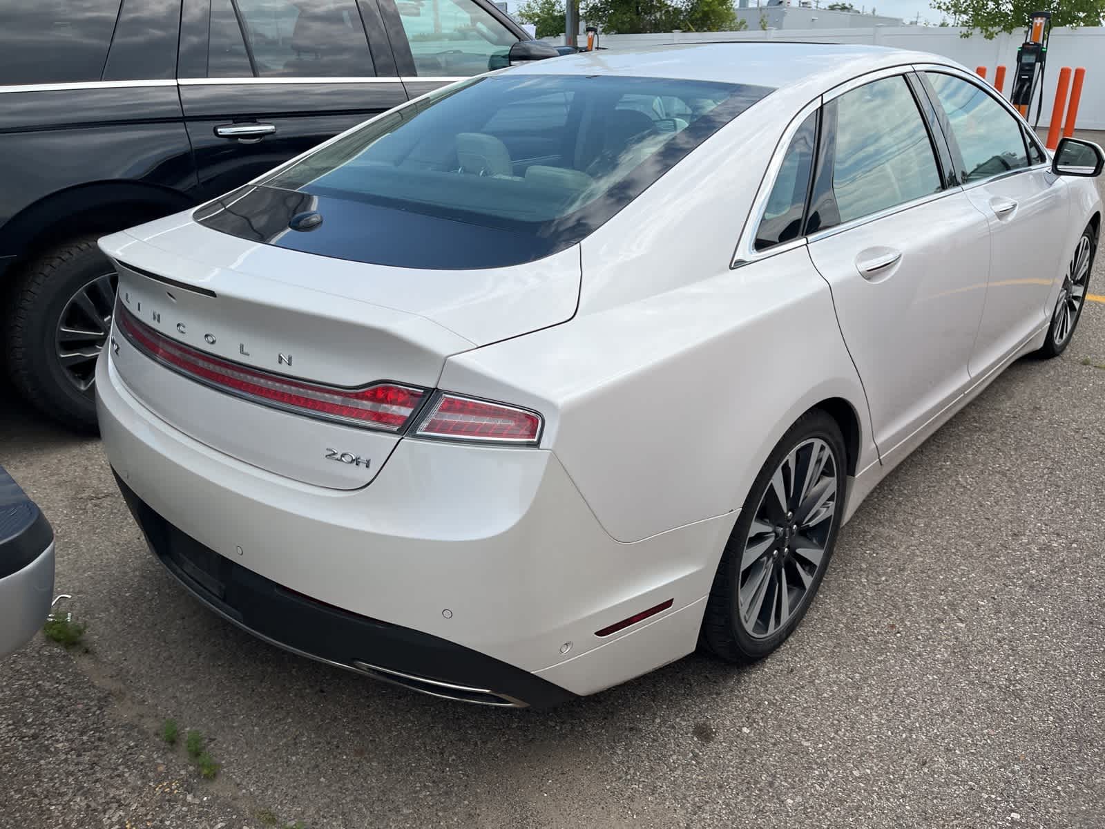 Thumbnail: 2019 Lincoln MKZ - 13