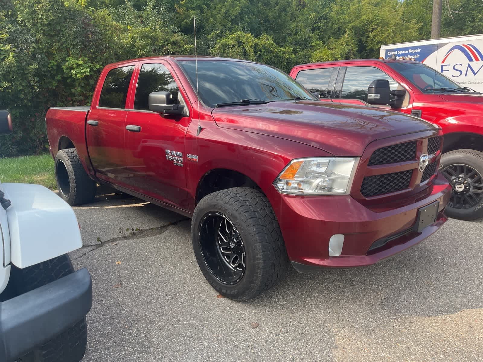 Thumbnail: 2019 RAM 1500 Classic - 18