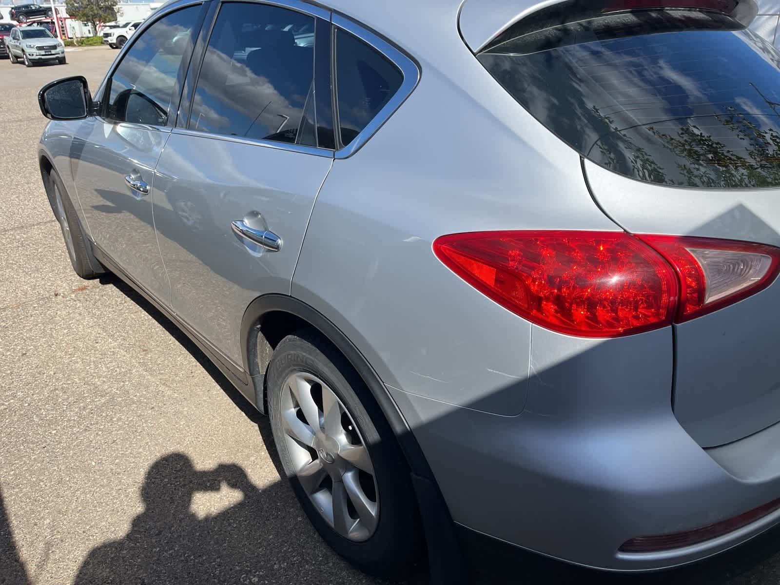 Thumbnail: 2010 INFINITI EX35 - 7