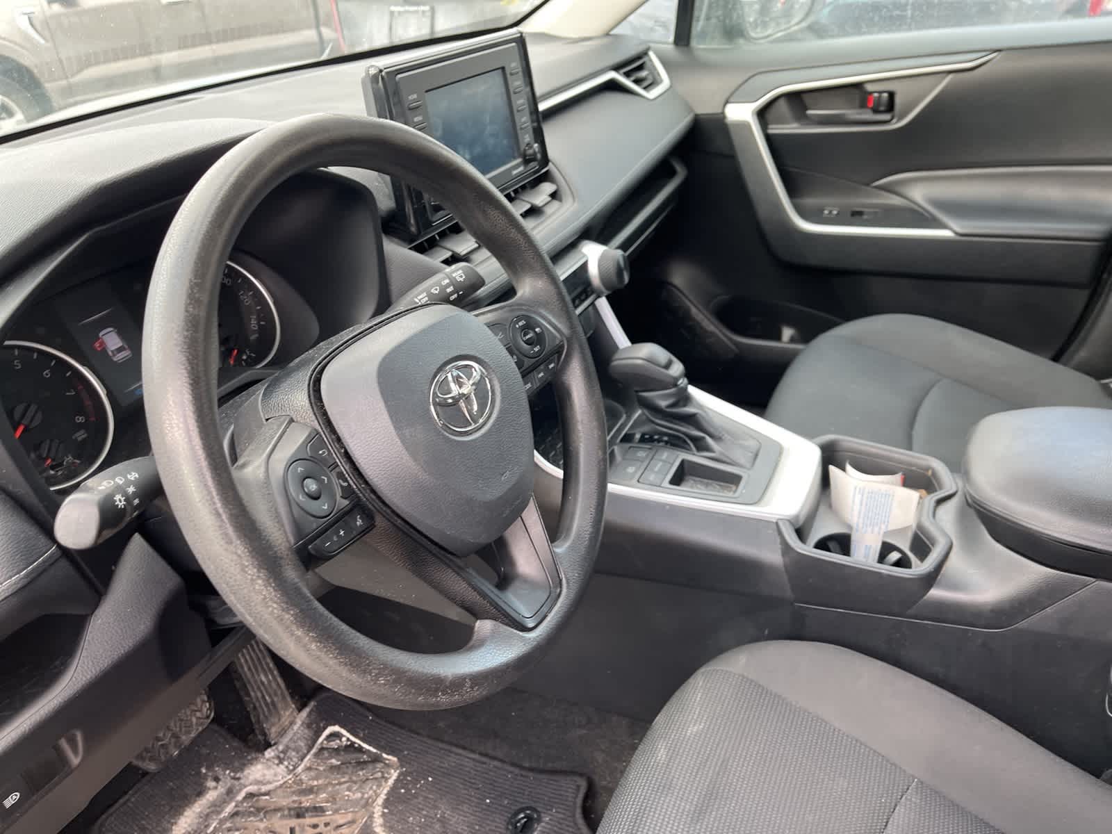 Thumbnail: 2021 Toyota RAV4 - 26