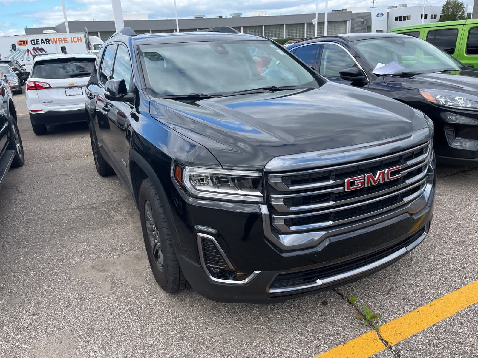 Thumbnail: 2023 GMC Acadia - 19