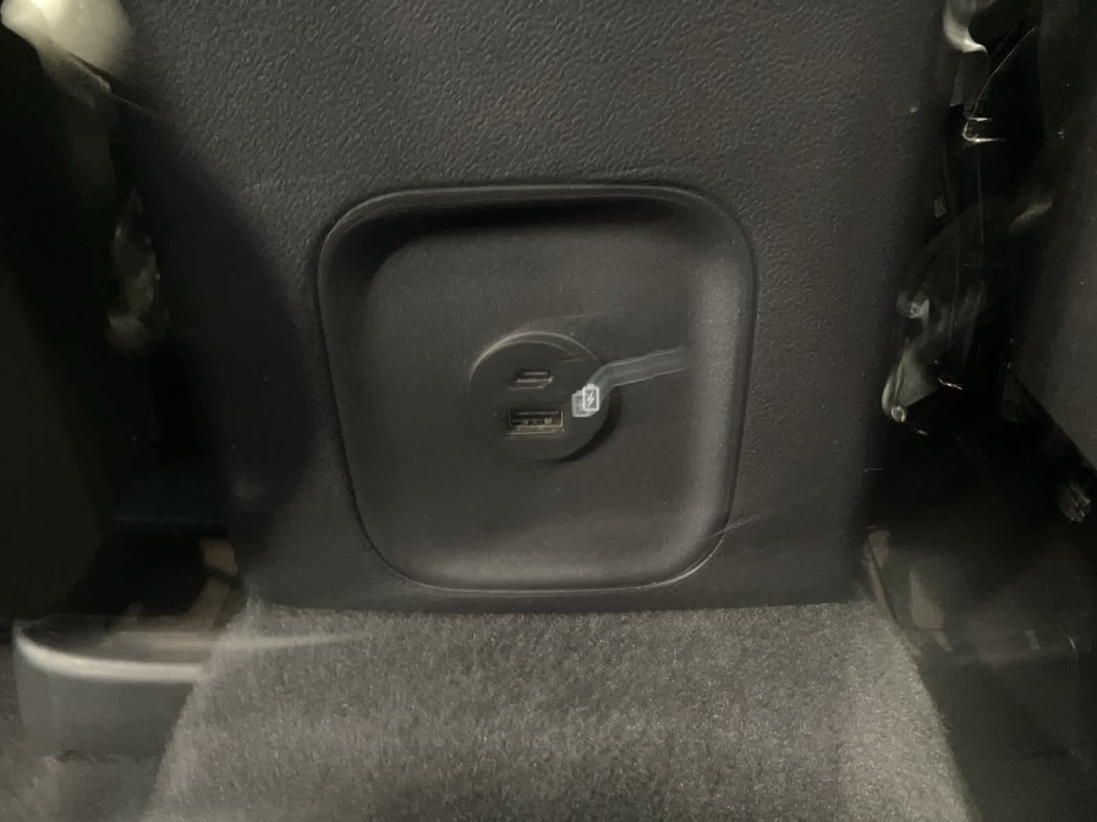 Thumbnail: 2022 Ford Escape - 23