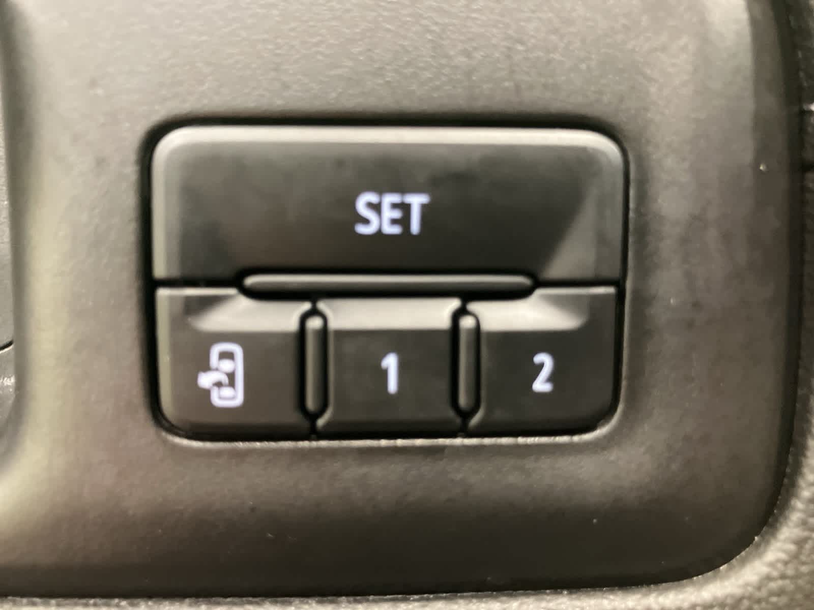 Thumbnail: 2022 Chevrolet Silverado 2500 - 16