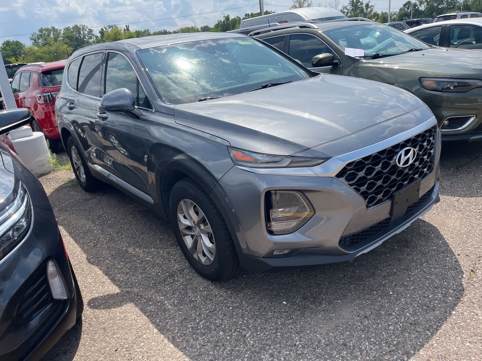 Thumbnail: 2019 Hyundai Santa Fe - 17