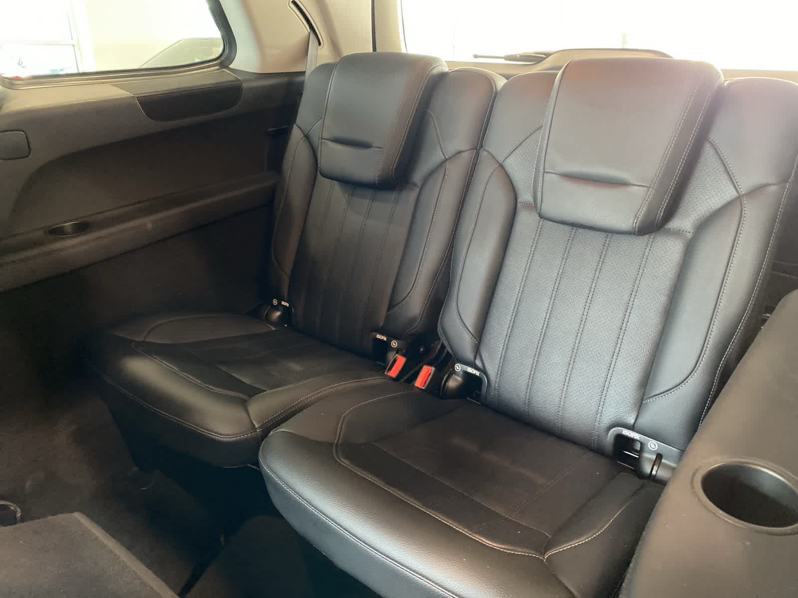 Thumbnail: 2017 Mercedes-Benz GLS - 28