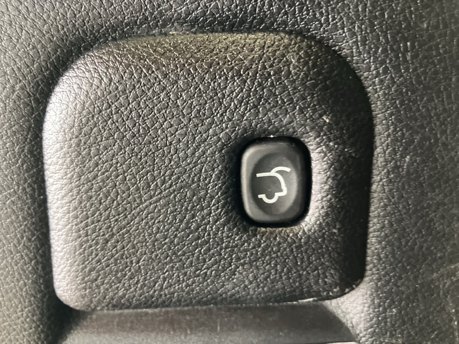 Thumbnail: 2018 Dodge Durango - 34