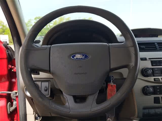 2009 Ford Focus SE 22