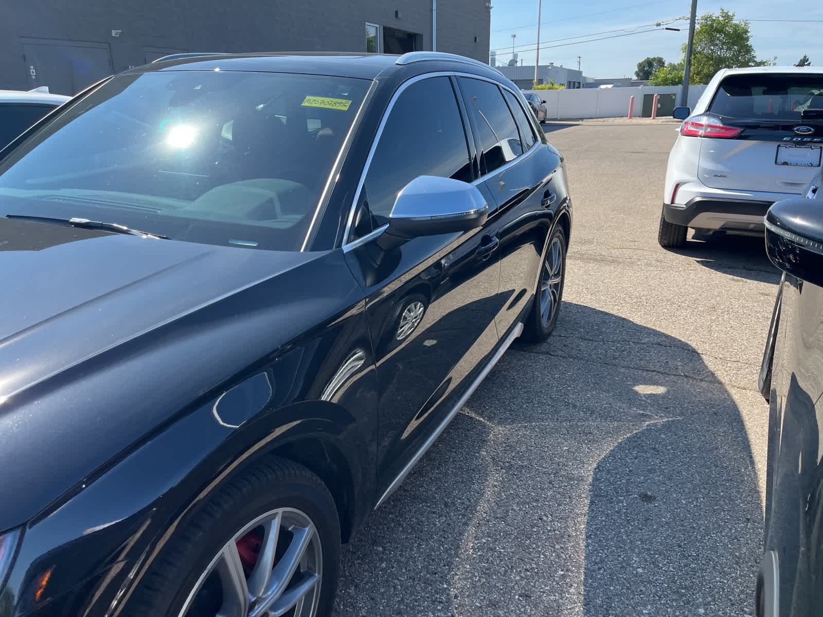 Thumbnail: 2021 Audi SQ5 - 4