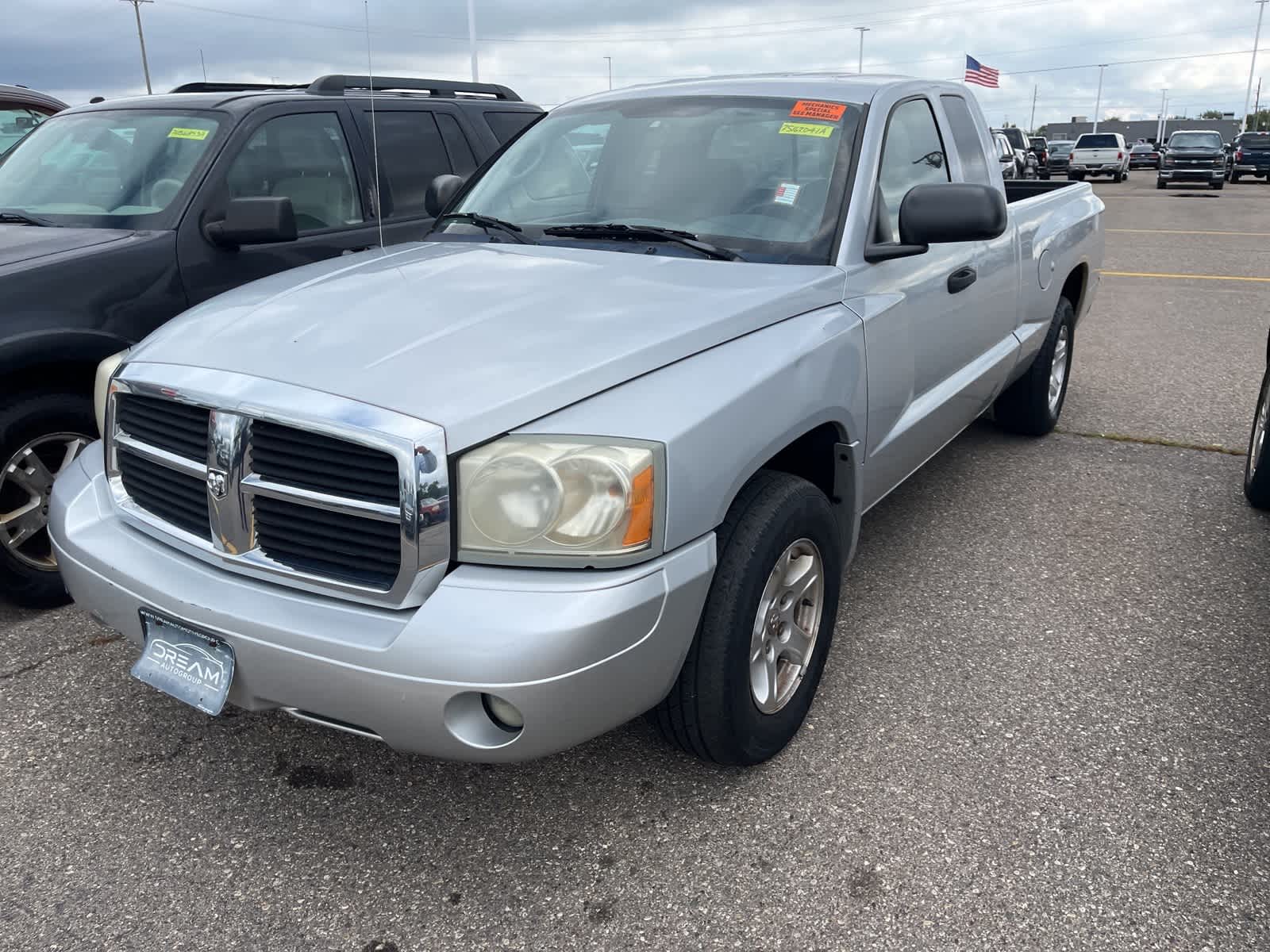 Thumbnail: 2007 Dodge Dakota - 2