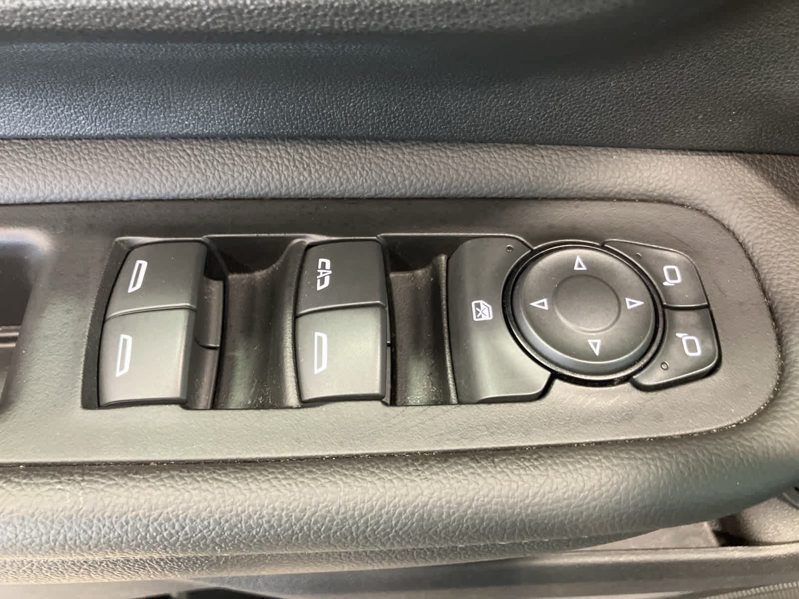 Thumbnail: 2023 GMC Terrain - 13