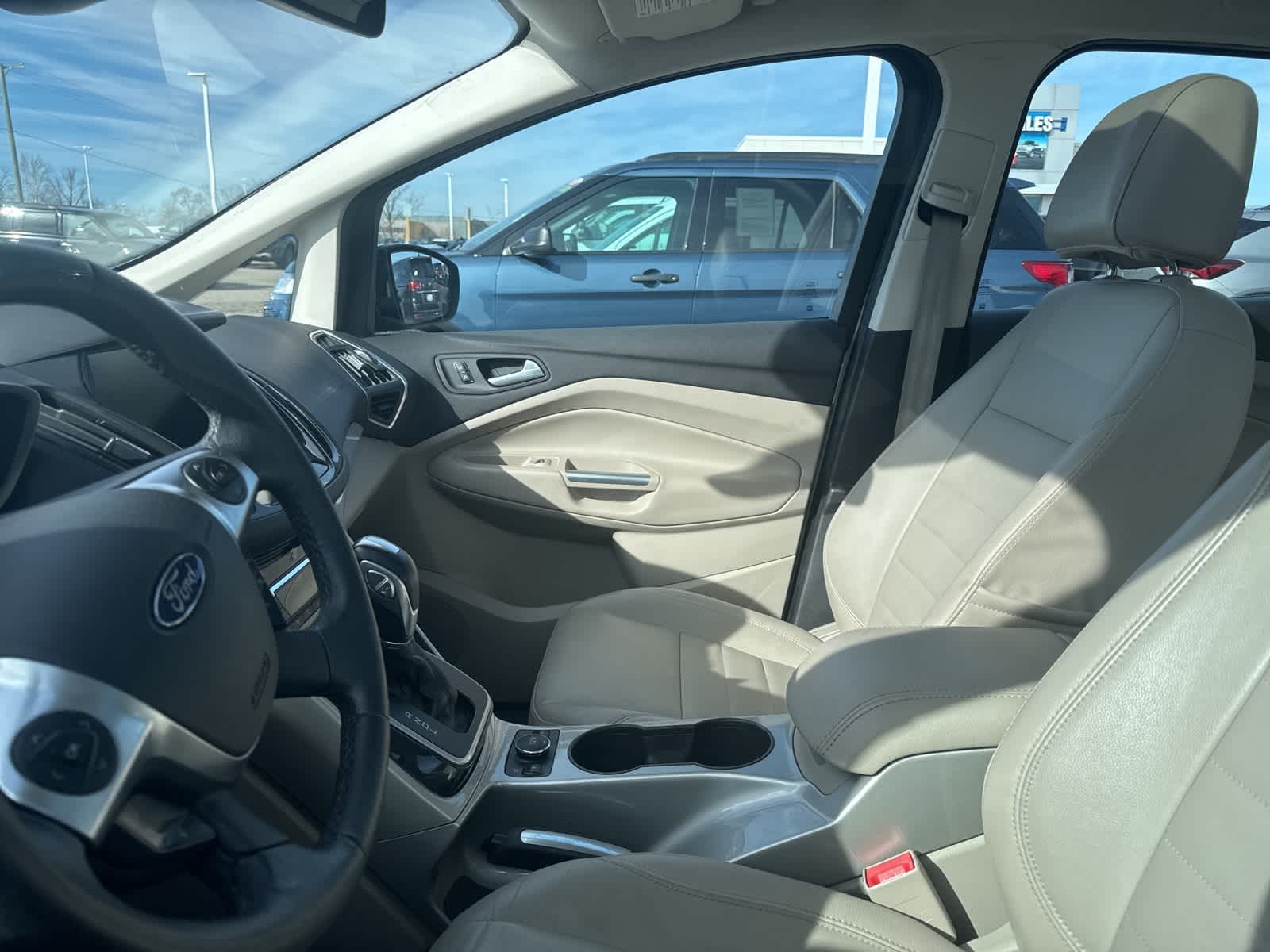 Thumbnail: 2013 Ford C-Max - 29