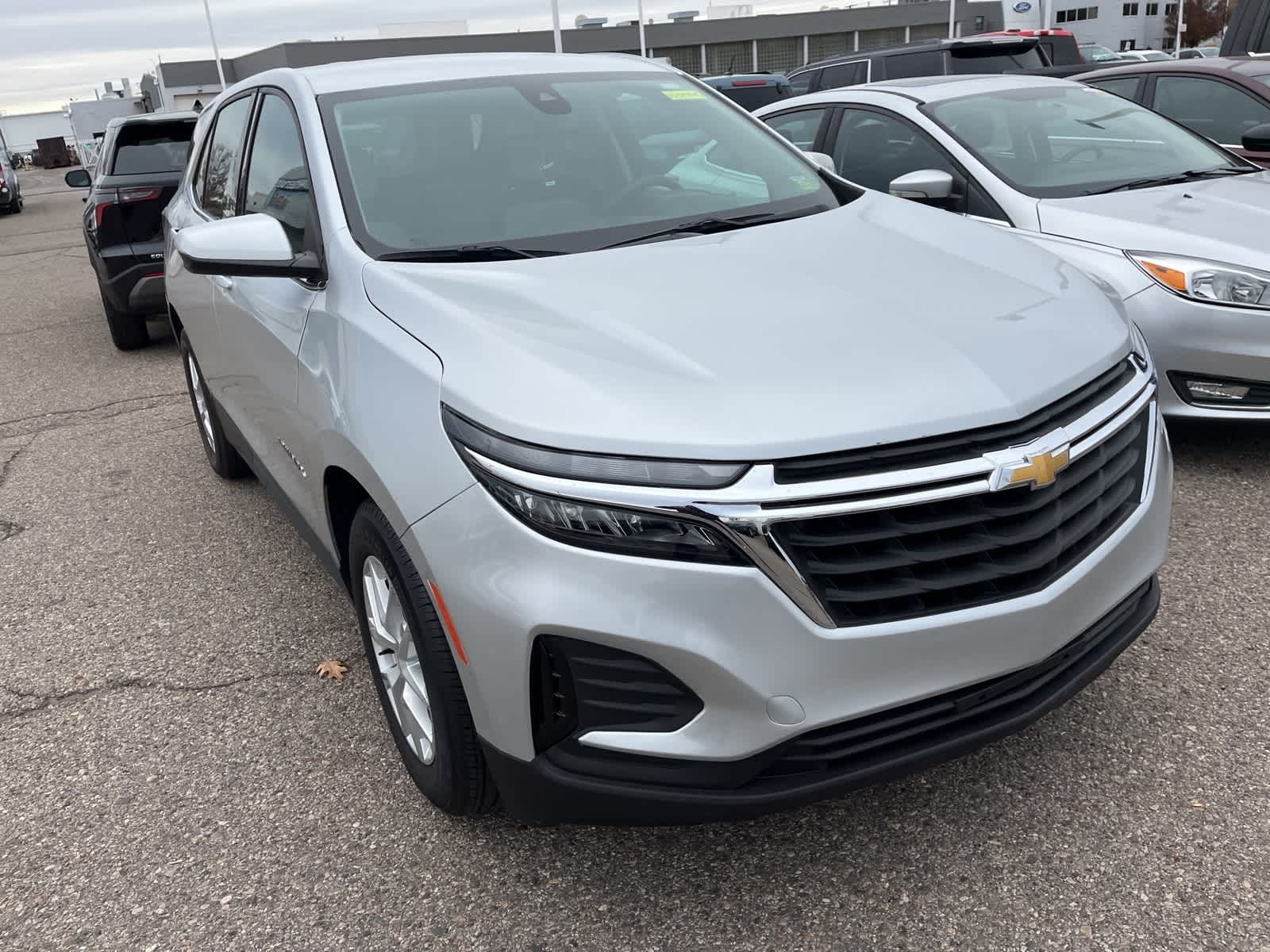 Thumbnail: 2022 Chevrolet Equinox - 23