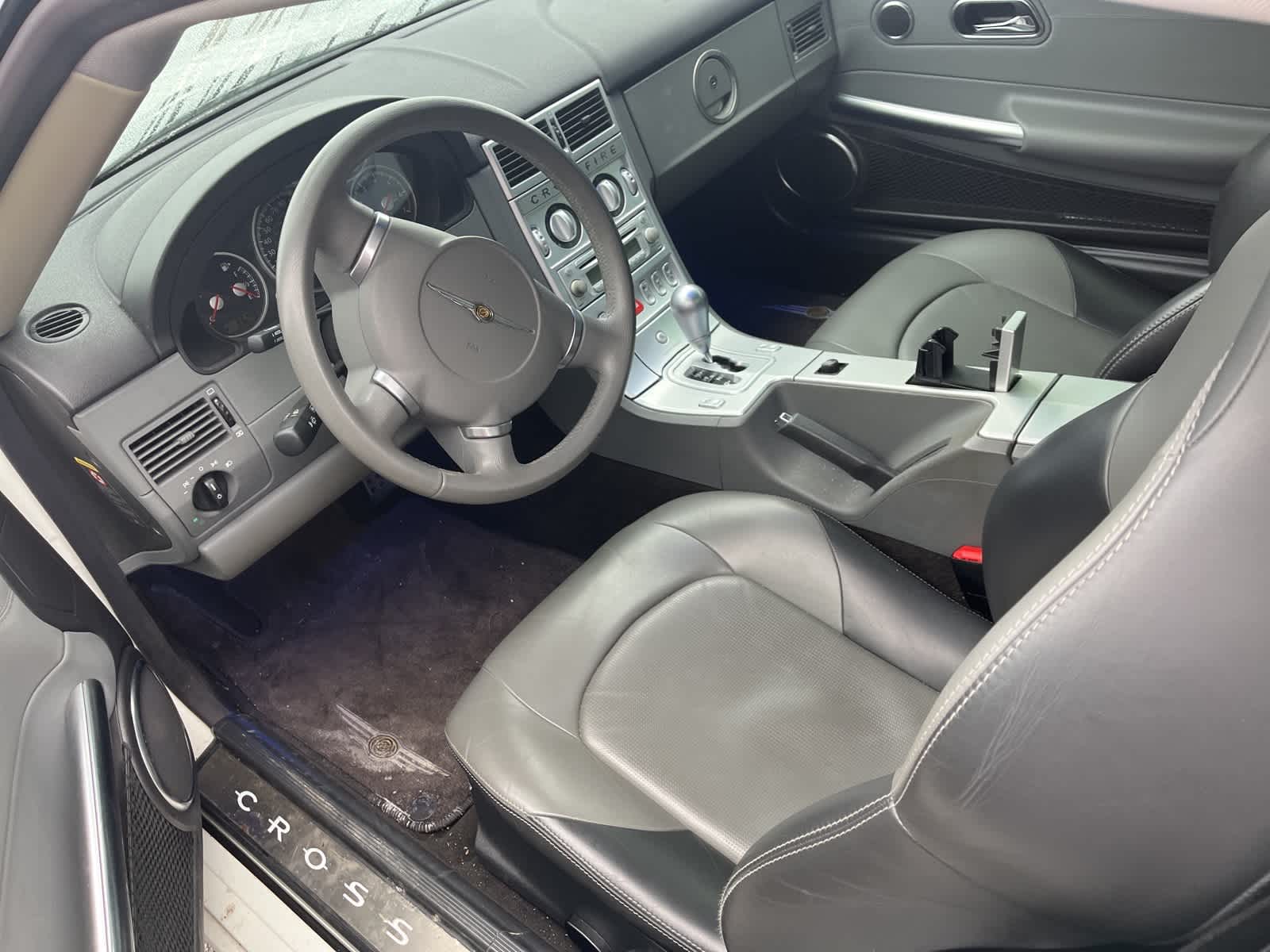 Thumbnail: 2006 Chrysler Crossfire - 25