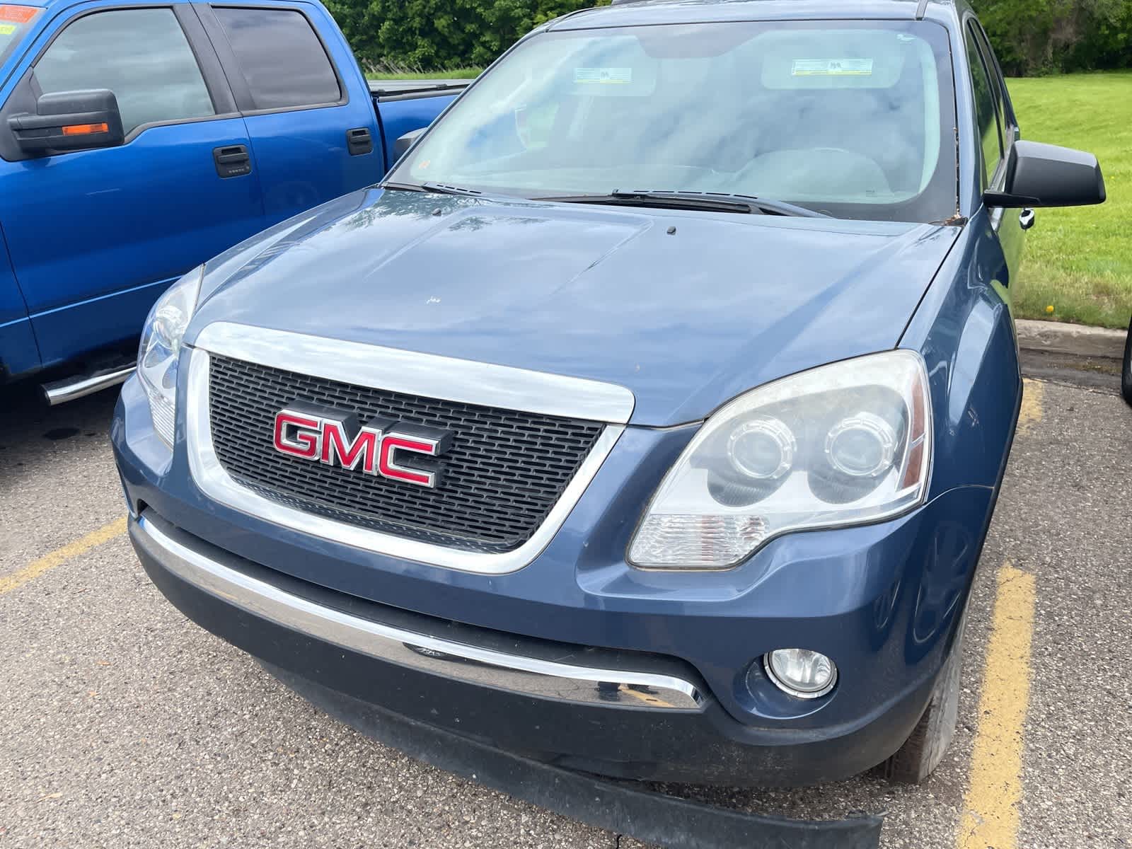 Thumbnail: 2012 GMC Acadia - 23