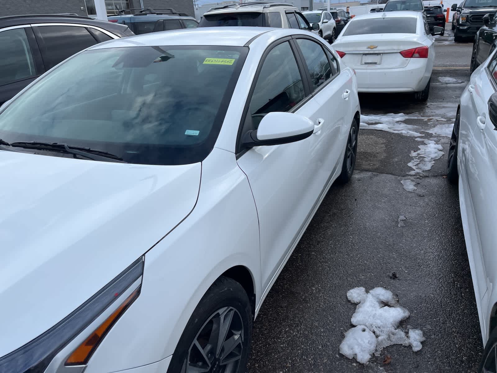 Thumbnail: 2024 Kia Forte - 5