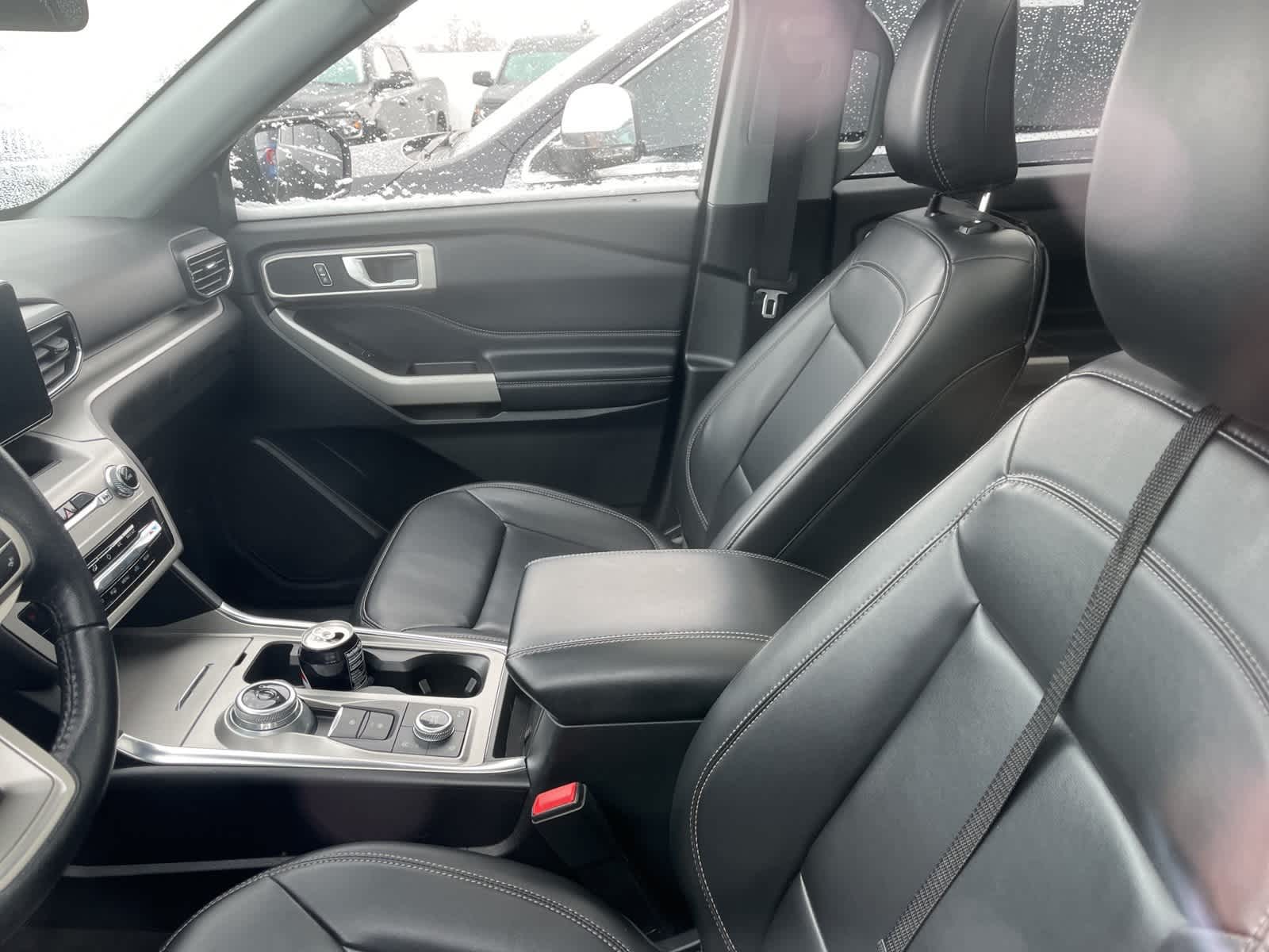 Thumbnail: 2021 Ford Explorer - 24