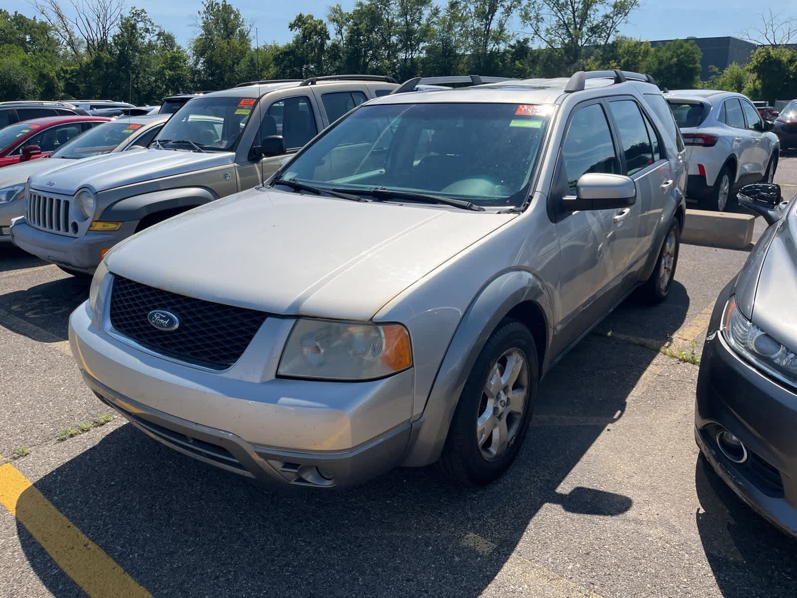 2006 Ford Freestyle SEL -
                  Sterling Heights, MI