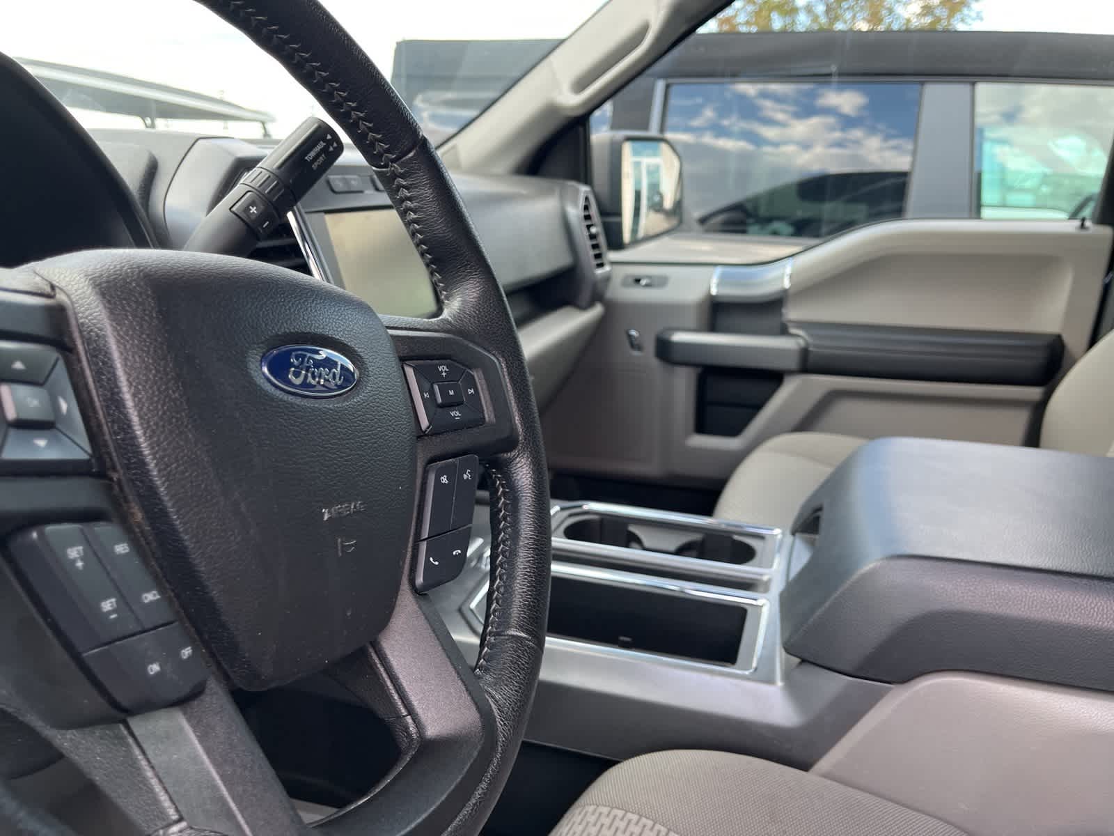 Thumbnail: 2015 Ford F-150 - 26