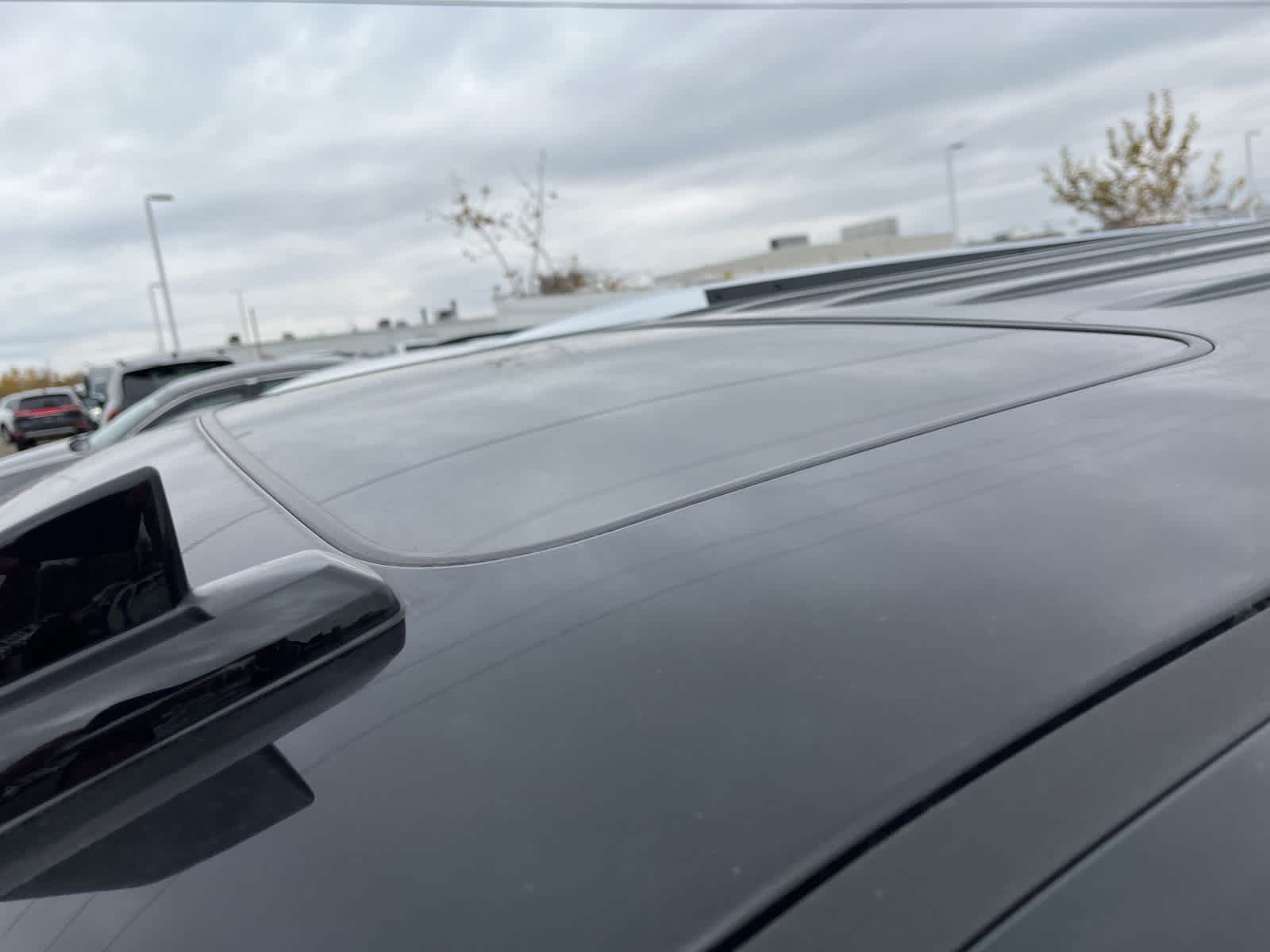 Thumbnail: 2017 Cadillac Escalade - 24