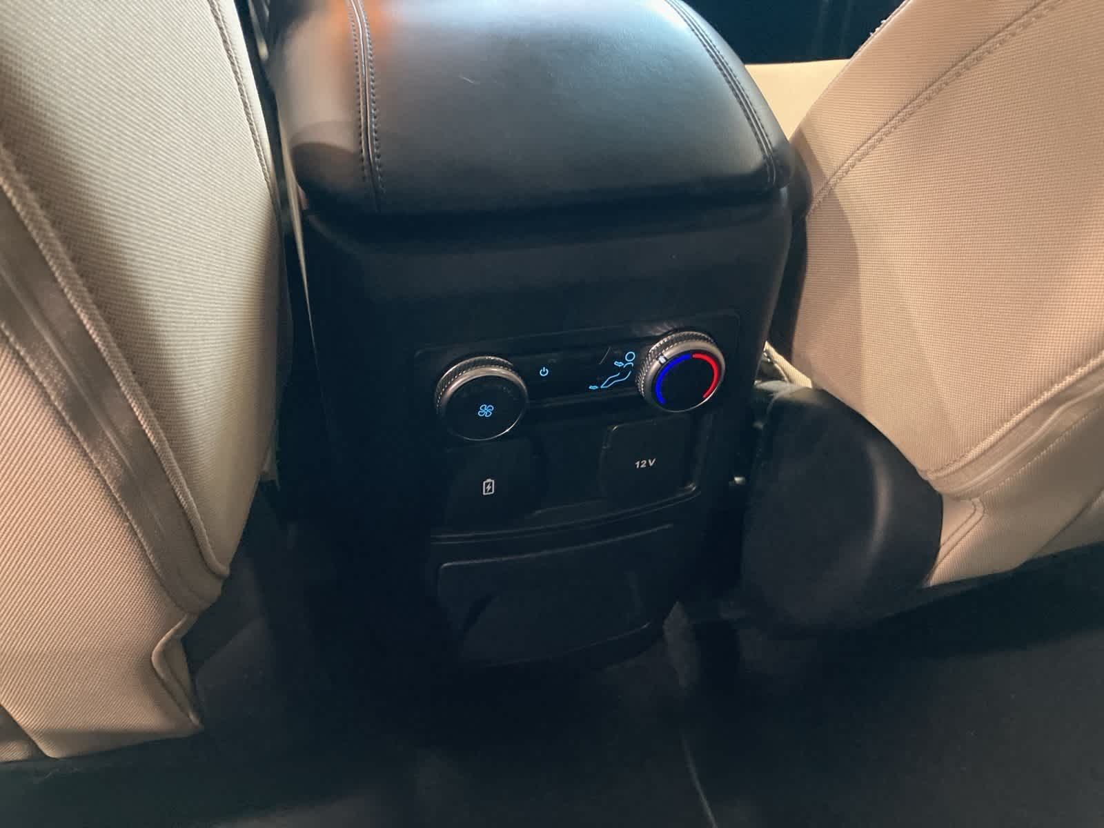 Thumbnail: 2023 Ford Explorer - 20