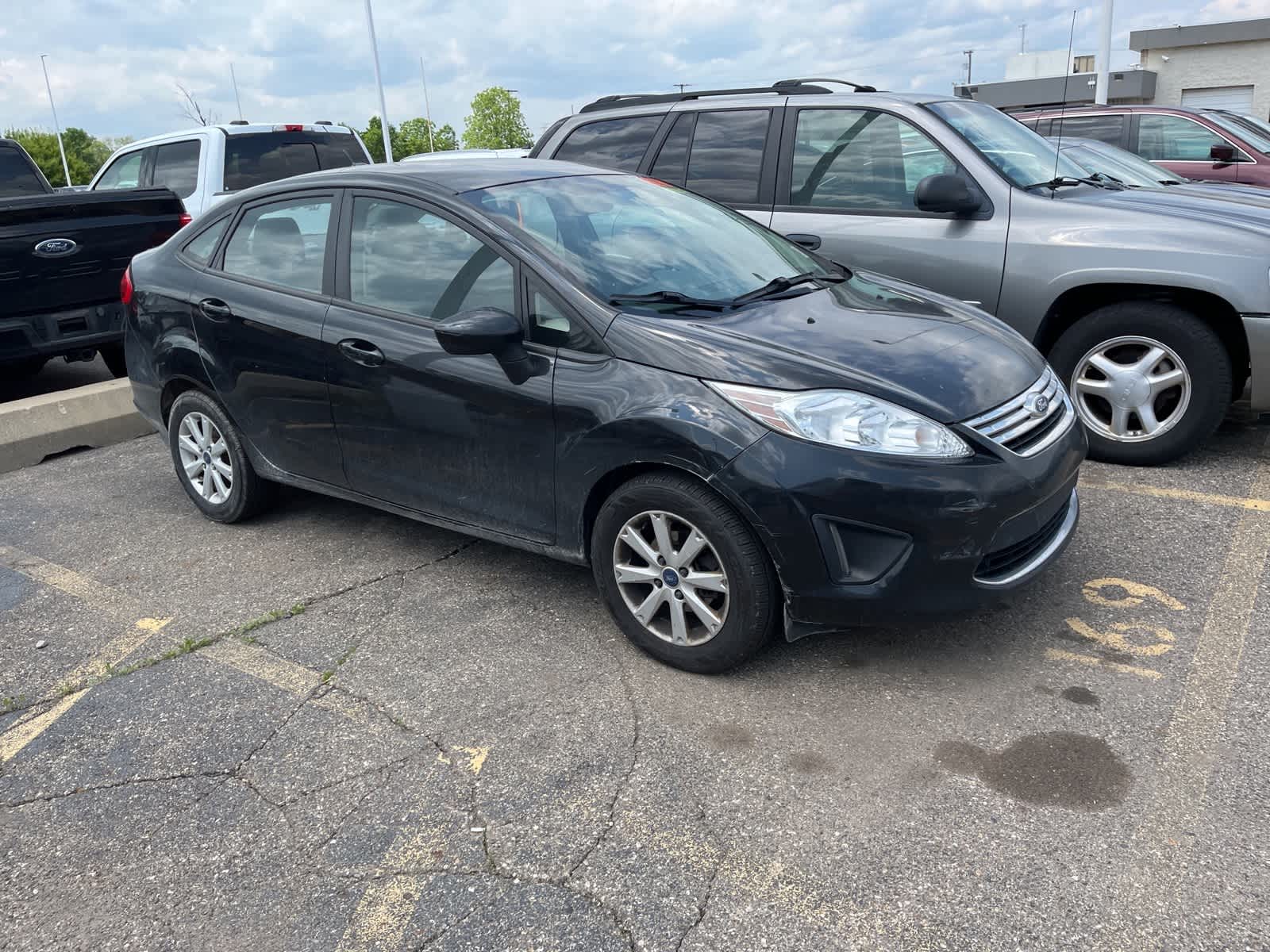 Thumbnail: 2011 Ford Fiesta - 14