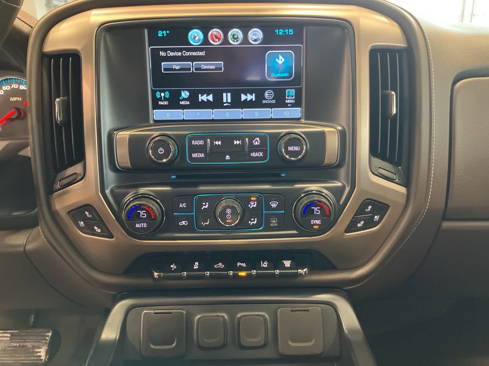 Thumbnail: 2018 GMC Sierra 2500 - 20