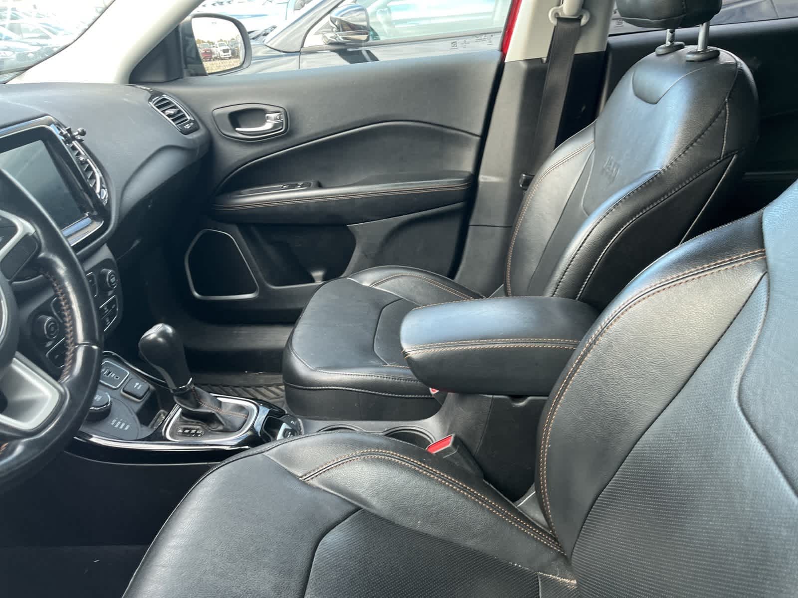 Thumbnail: 2020 Jeep Compass - 24