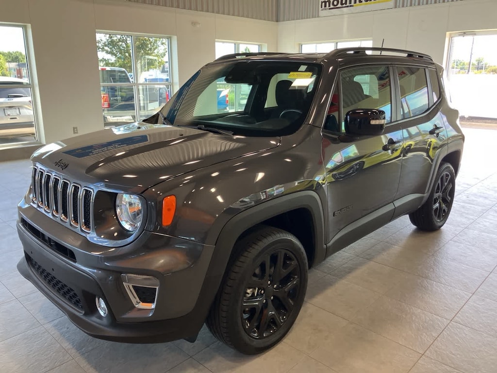 Used 2022 Jeep Renegade Altitude SUV
