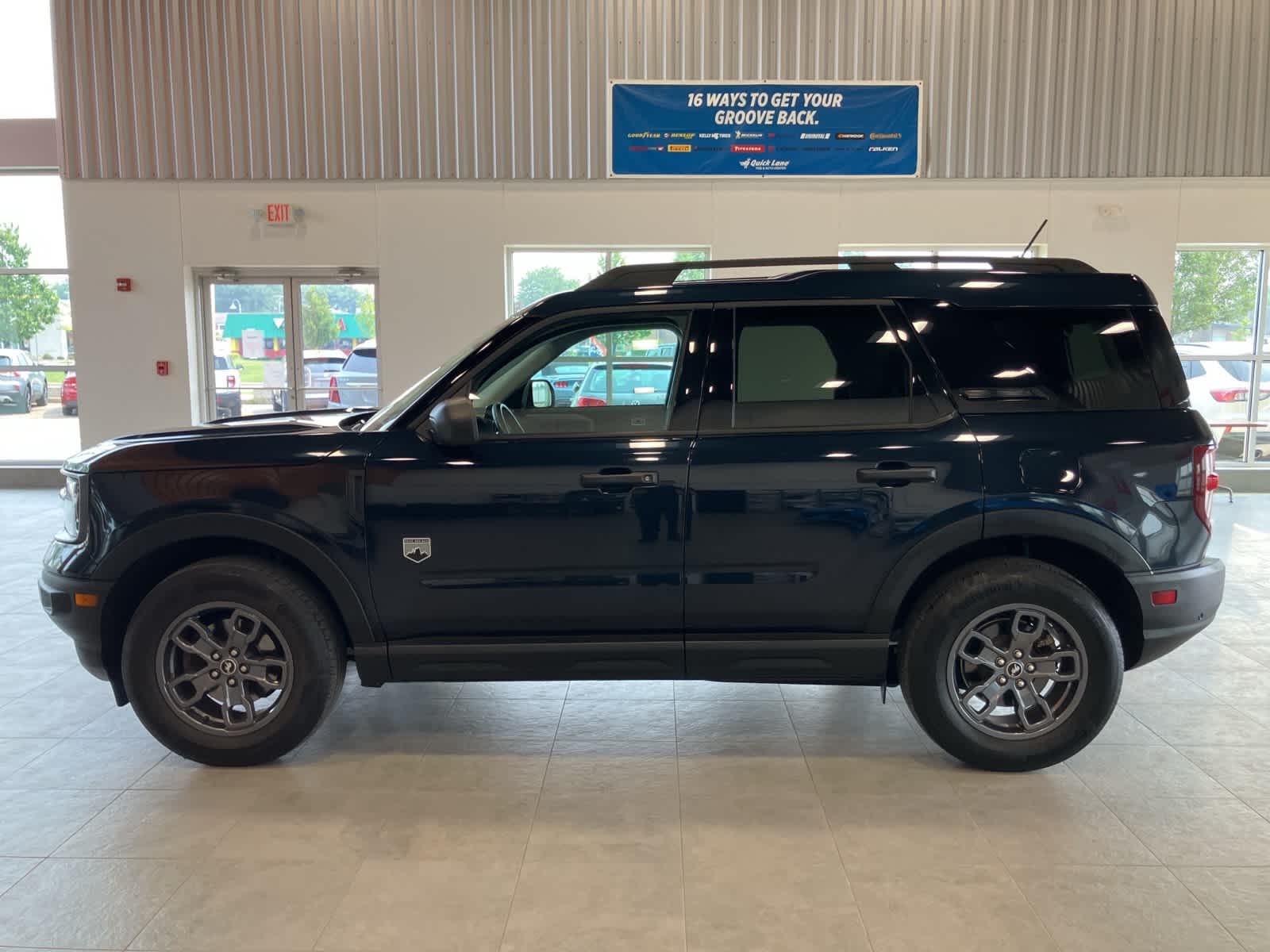 Thumbnail: 2022 Ford Bronco Sport - 8