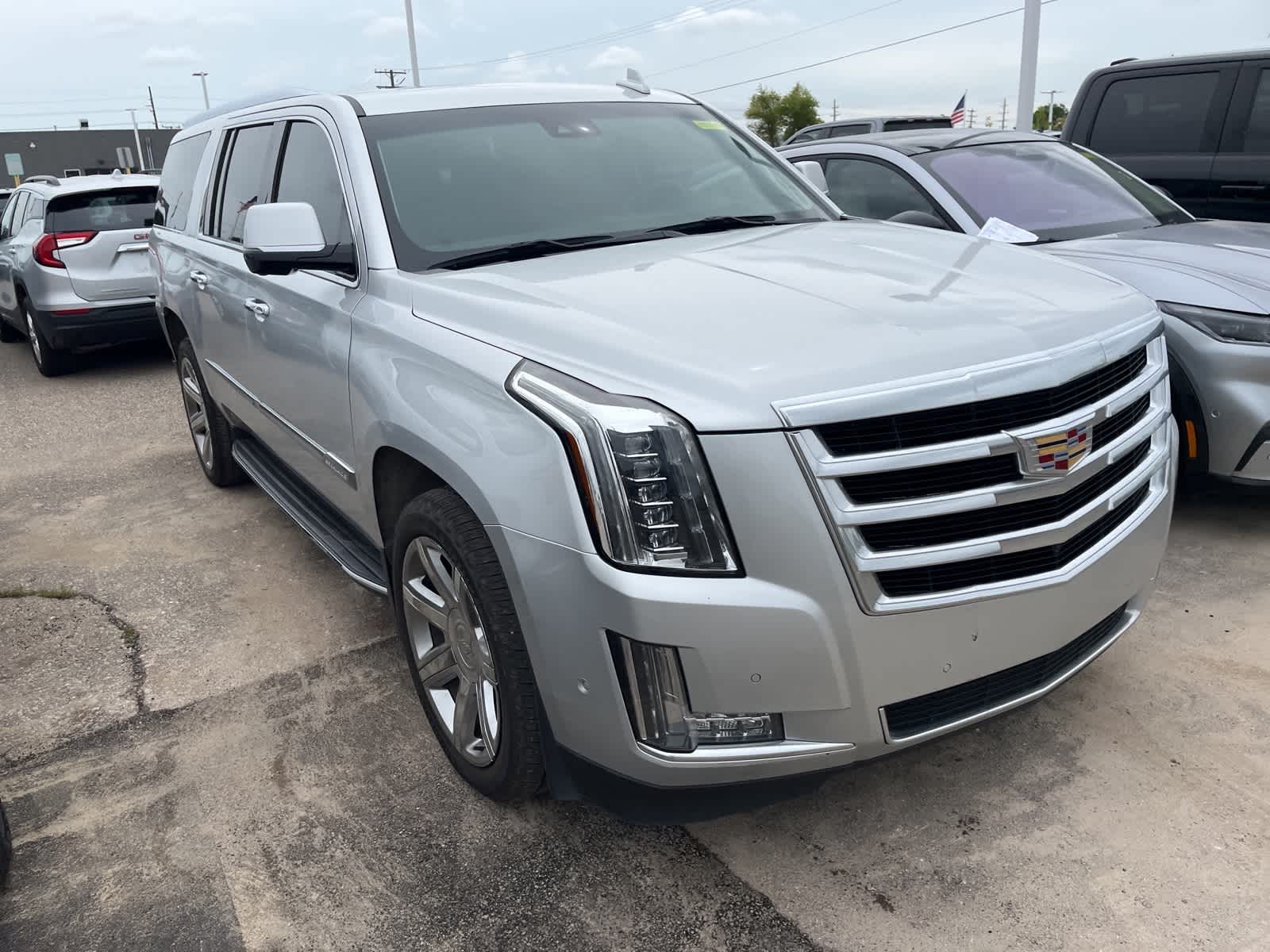 Thumbnail: 2020 Cadillac Escalade - 19