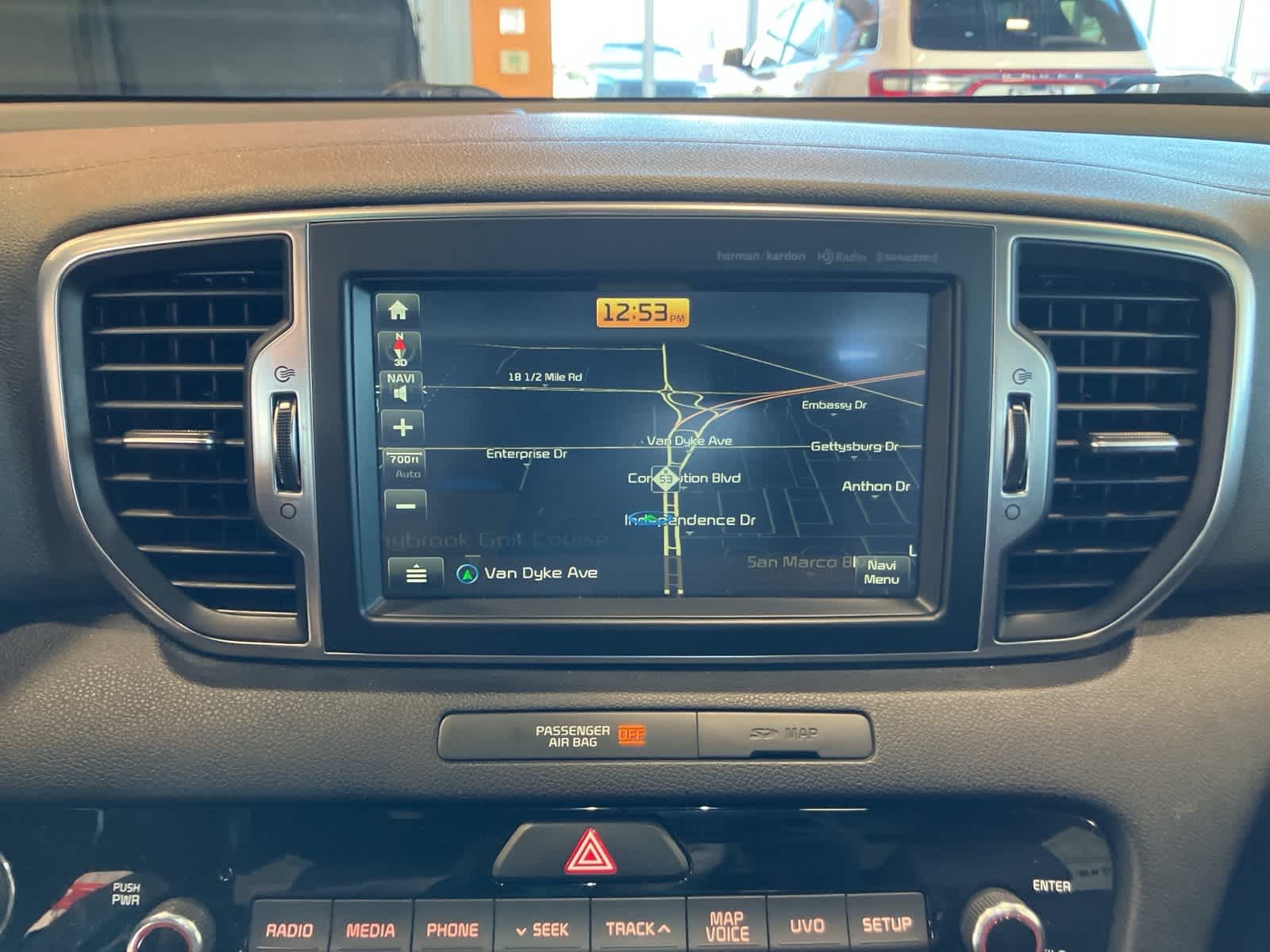 Thumbnail: 2017 Kia Sportage - 22