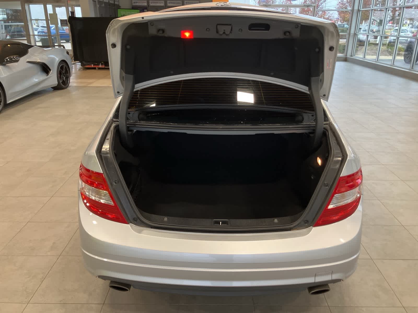 Thumbnail: 2008 Mercedes-Benz C-Class - 28