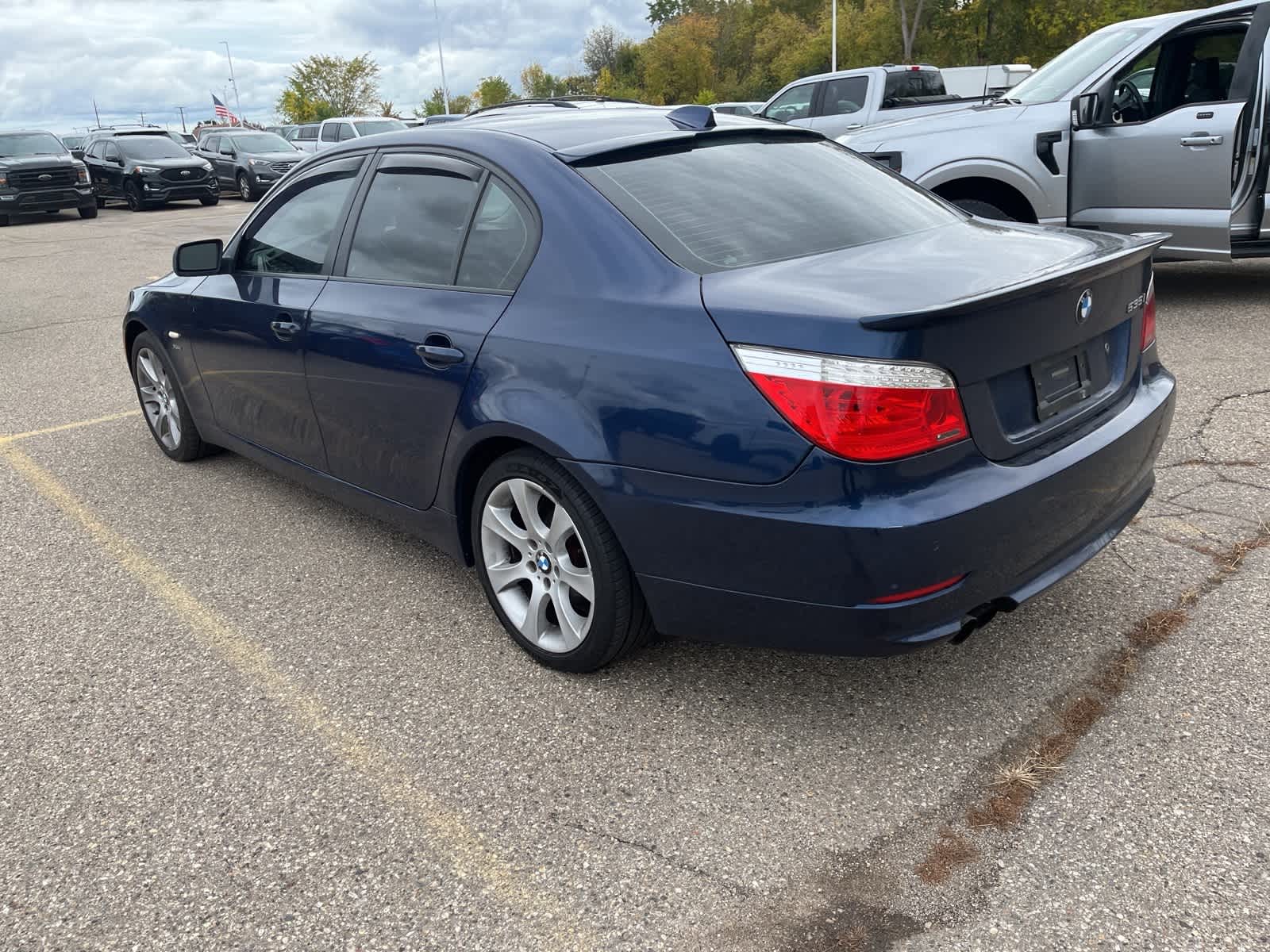 Thumbnail: 2009 BMW 5 Series - 9