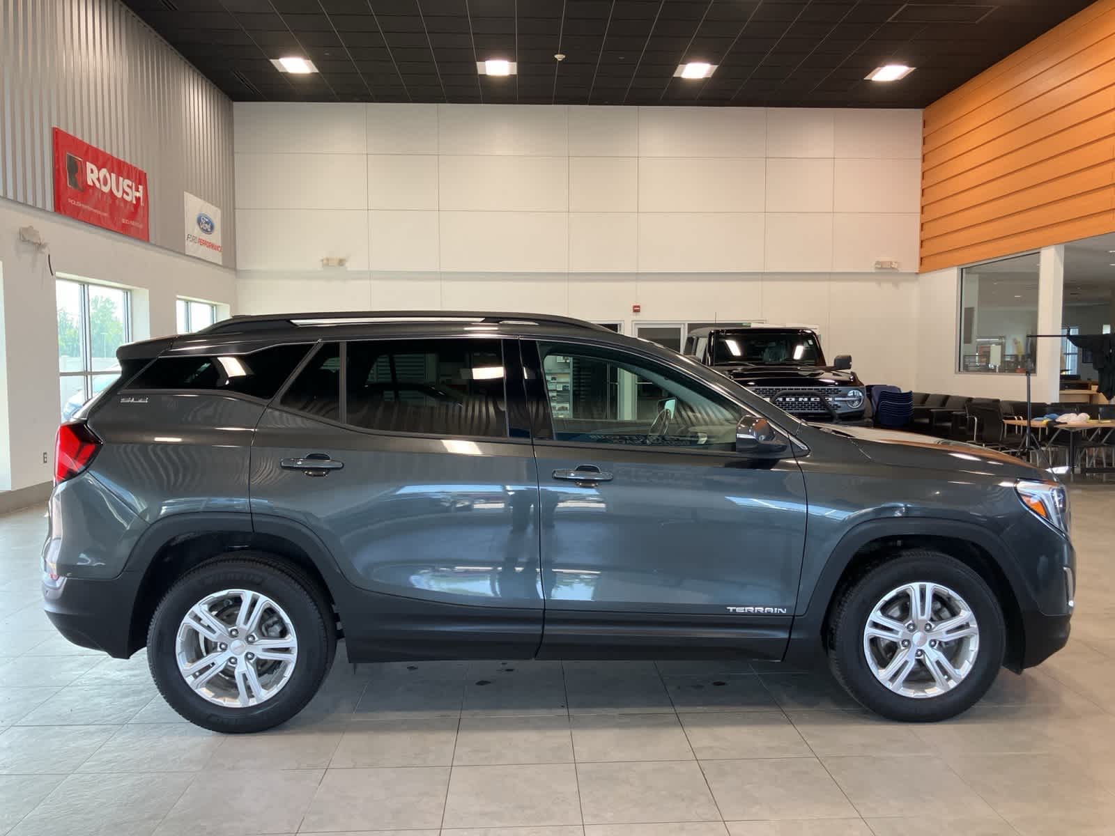 Thumbnail: 2019 GMC Terrain - 4